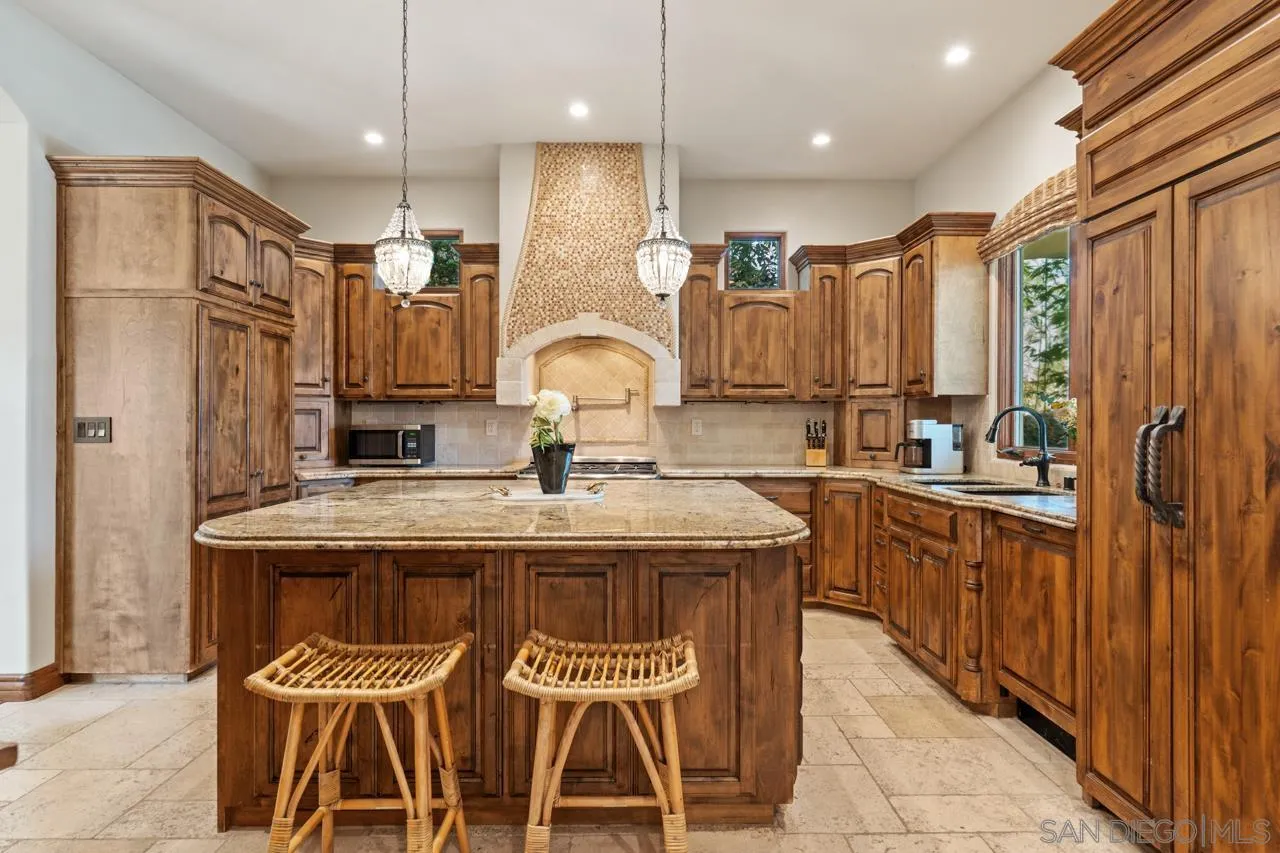 https://cdn.realtyfeed.com/cdn/127/260007201/d5a071e71d691ff85f647aa719fcad11.webp