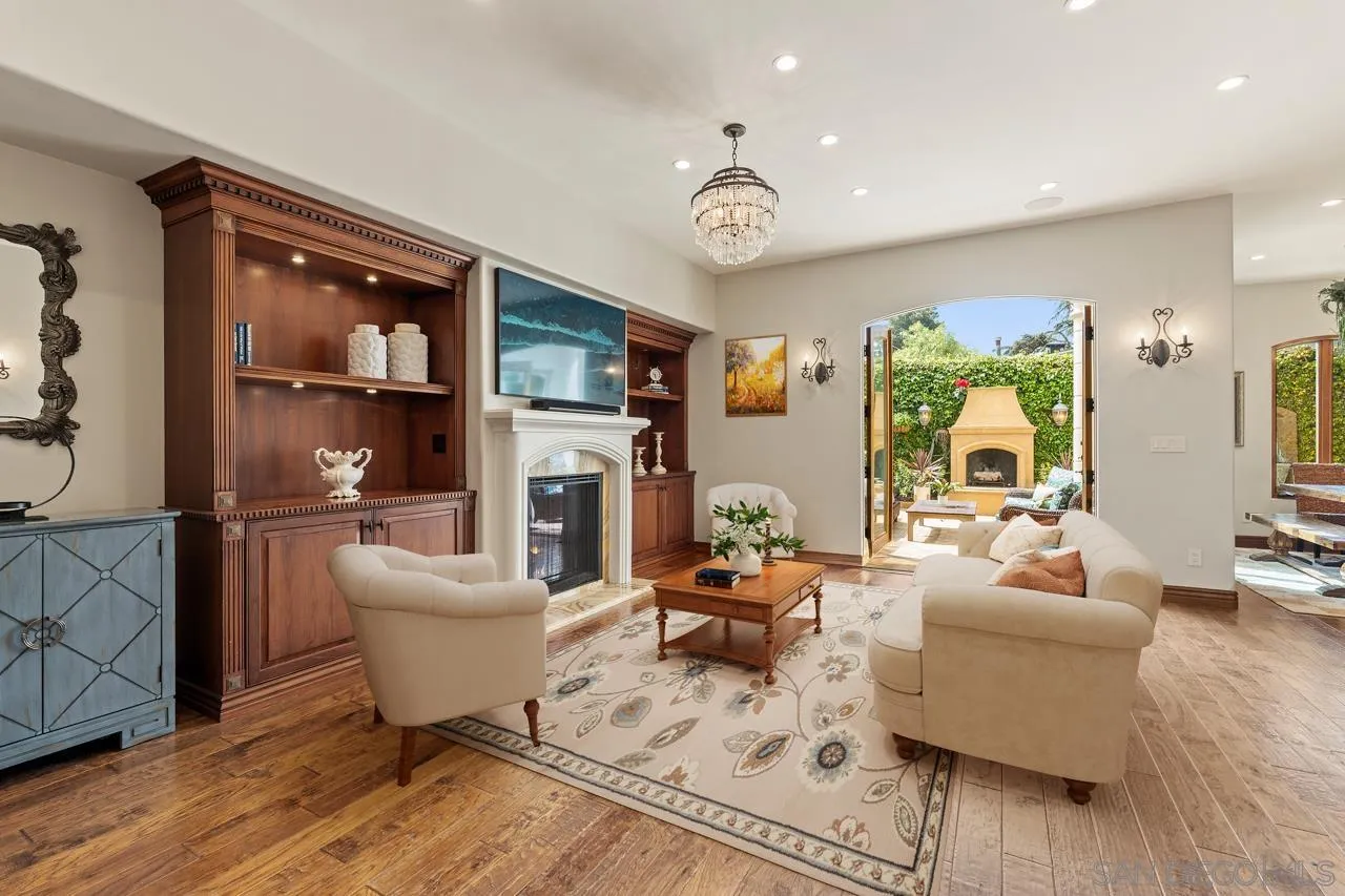 https://cdn.realtyfeed.com/cdn/127/260007201/e2c310248329246d2e5e96934ad0d976.webp