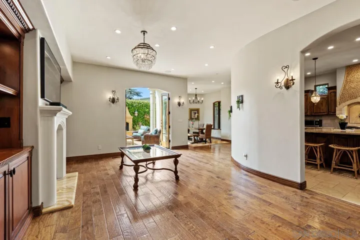 7964 PROSPECT PL, LA JOLLA, CA 92037  Photo 13