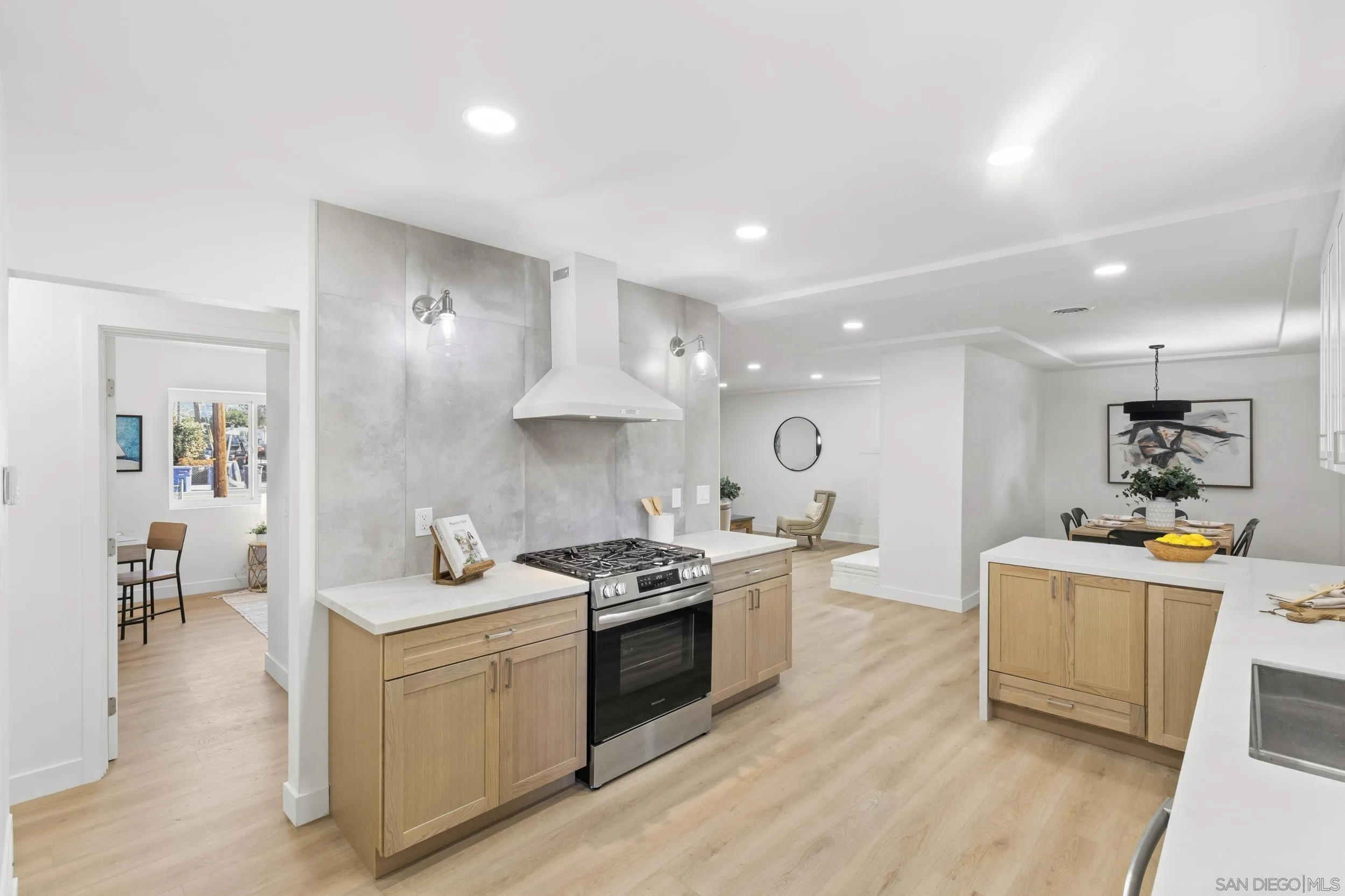 https://cdn.realtyfeed.com/cdn/127/260007206/37a38689a8a4a452481c6eace1b4cb5a.webp