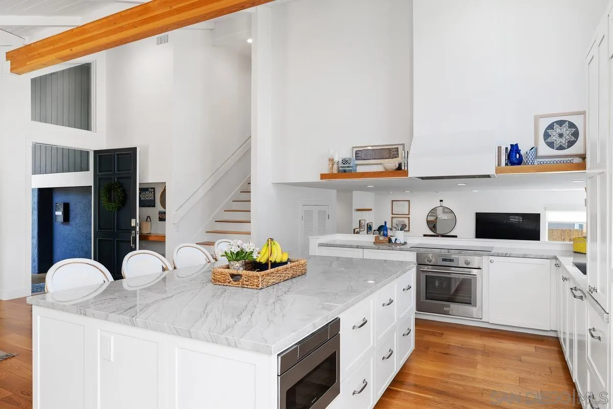 https://cdn.realtyfeed.com/cdn/127/260007207/3efb73013c118c27337df4369d6a09dd.webp