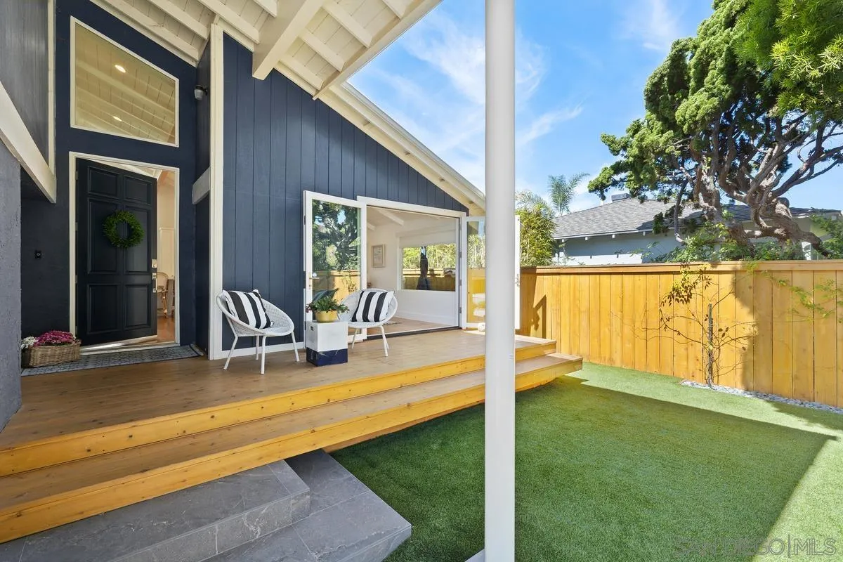 https://cdn.realtyfeed.com/cdn/127/260007207/637ecfb6216fbfff8aa52ab7fb64f0c9.webp