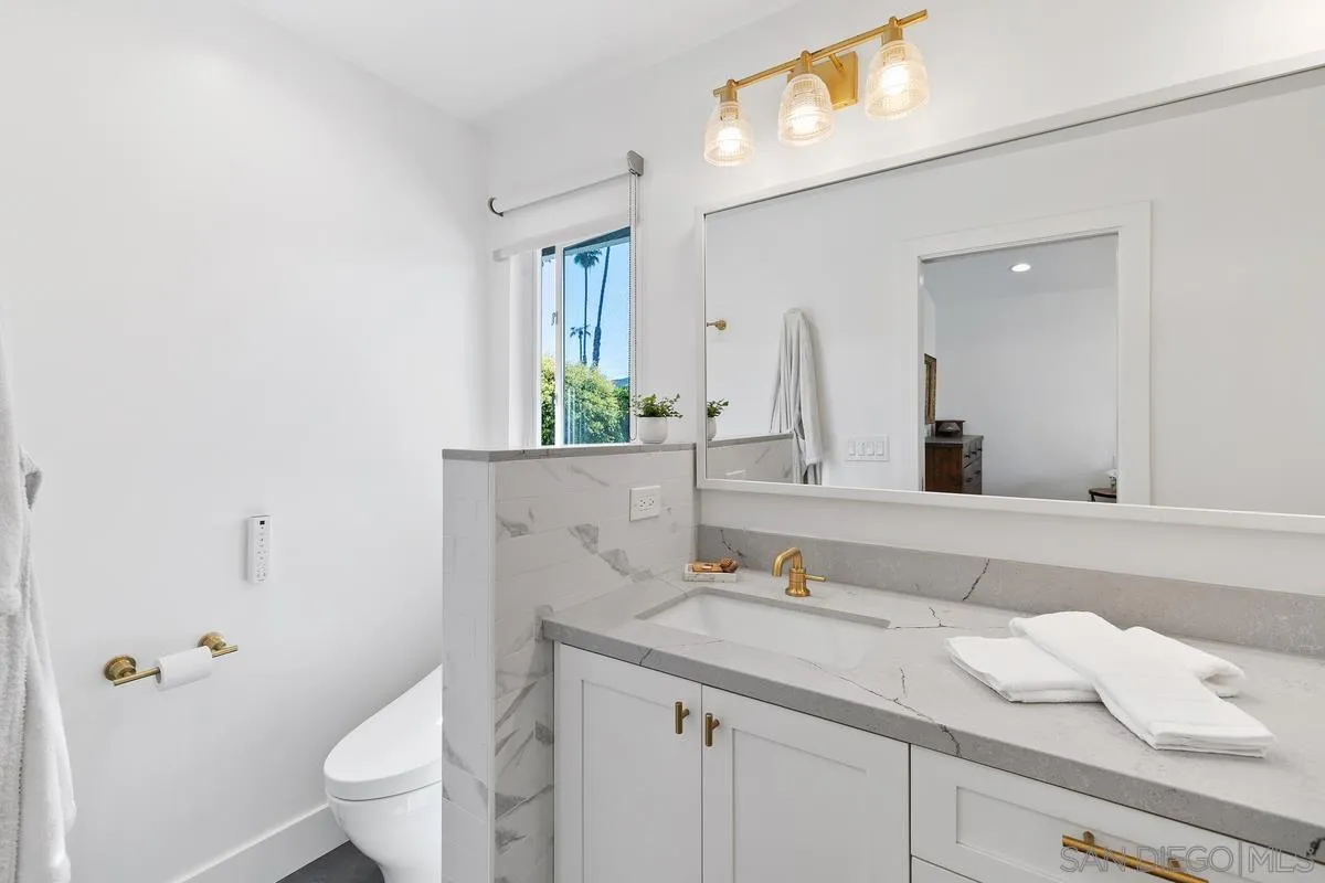 https://cdn.realtyfeed.com/cdn/127/260007207/f98d0fe7bae2f23b91957f0d02b385e8.webp