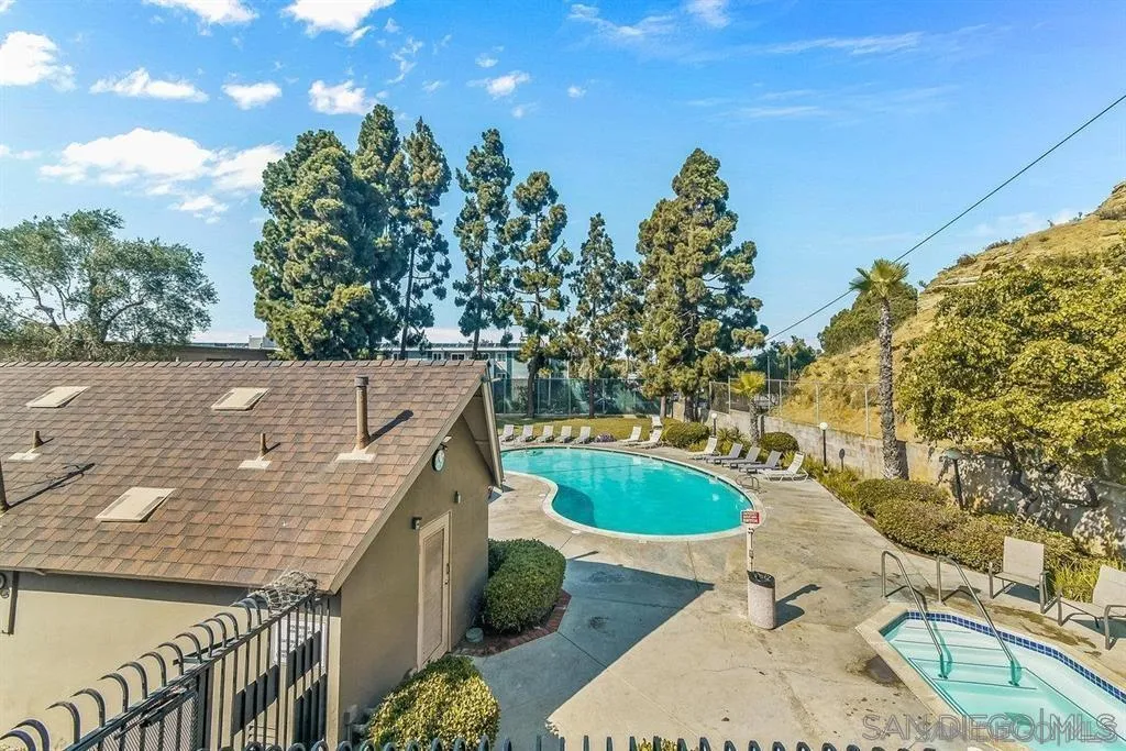 https://cdn.realtyfeed.com/cdn/127/260007215/69600fc4bd862194e1e83f278844fe3b.webp