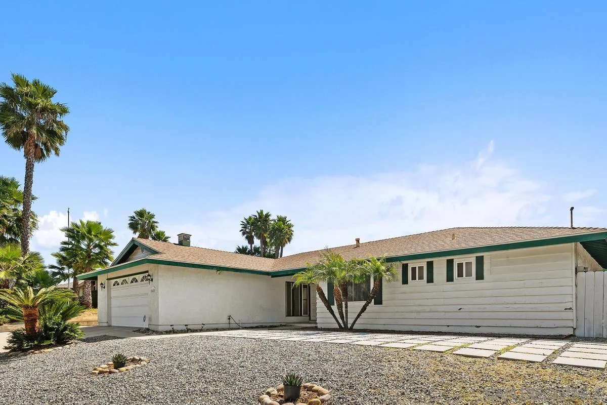 https://cdn.realtyfeed.com/cdn/127/260007219/526720d81af7513368777695ef098063.webp