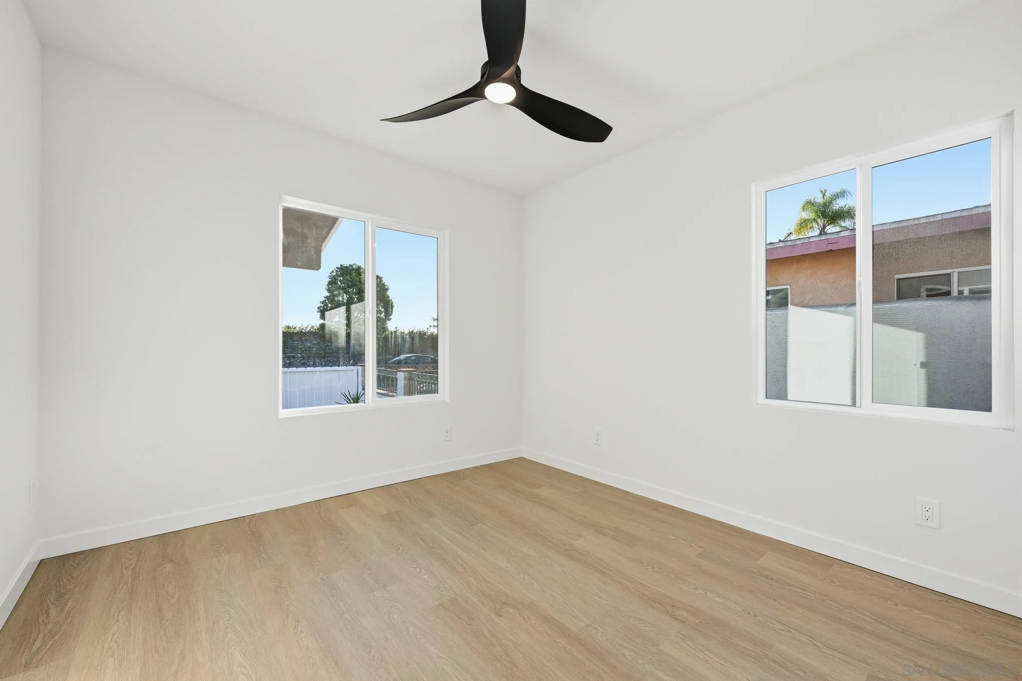 https://cdn.realtyfeed.com/cdn/127/260007222/68f50d7c69c59113e56180b024fd914e.webp