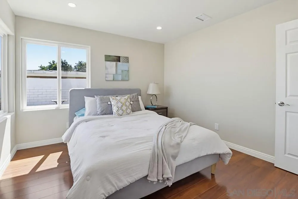 https://cdn.realtyfeed.com/cdn/127/260007228/4cf61e43ece631042f5c9586895d8dac.webp
