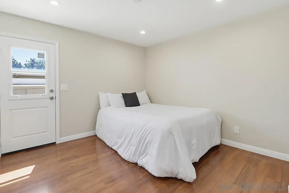https://cdn.realtyfeed.com/cdn/127/260007228/cf1dce0b5750dd7d8606d37575be4542.webp