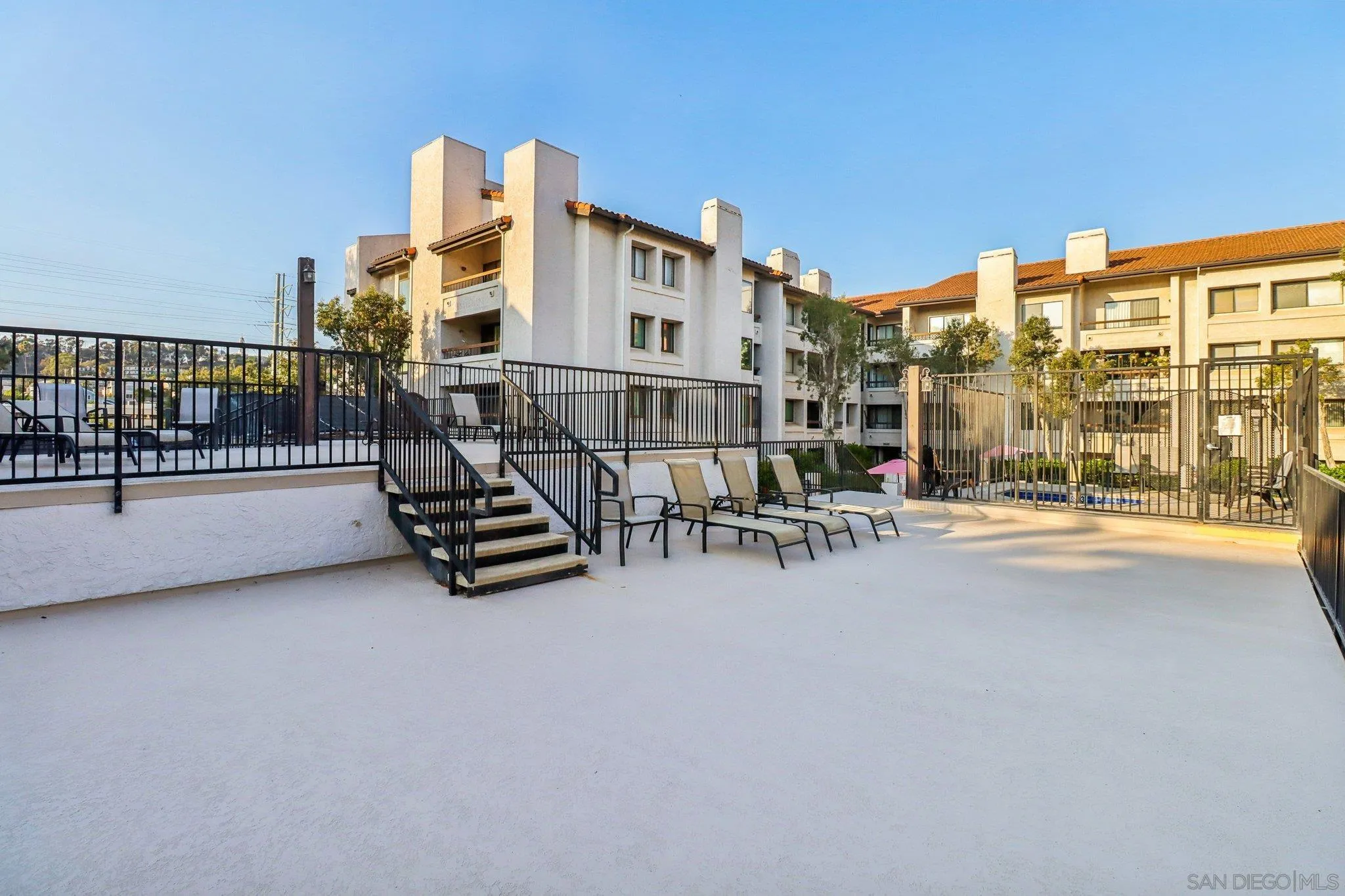 https://cdn.realtyfeed.com/cdn/127/260007231/136f4be3d5913a2d17b24359bc70d6b7.webp