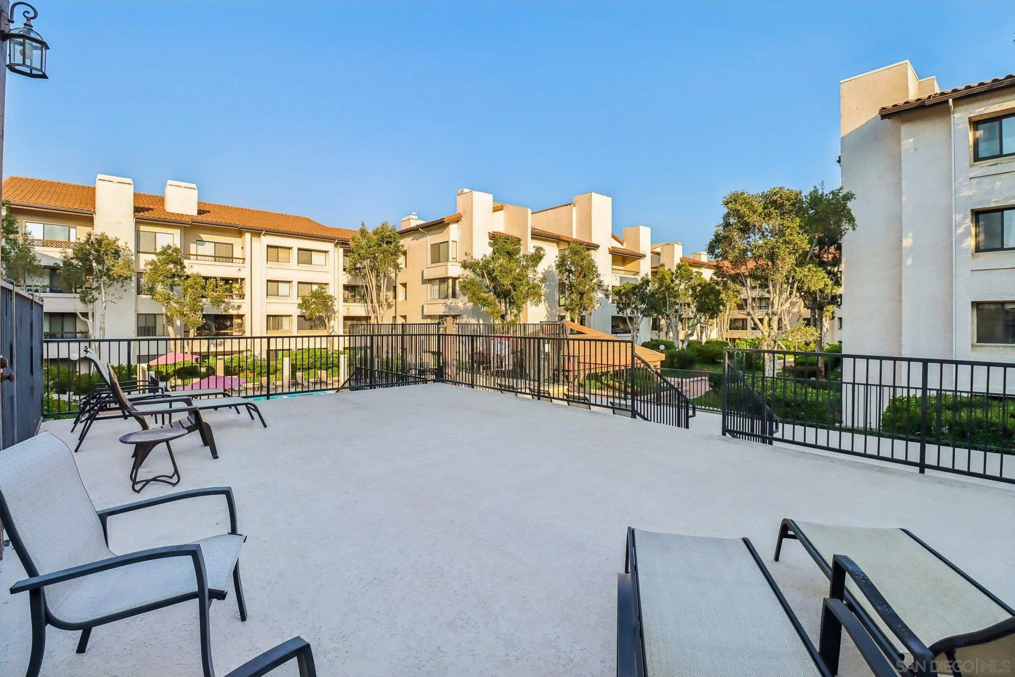 https://cdn.realtyfeed.com/cdn/127/260007231/3f42aa260cb27c7bd02e6d217a113e65.webp