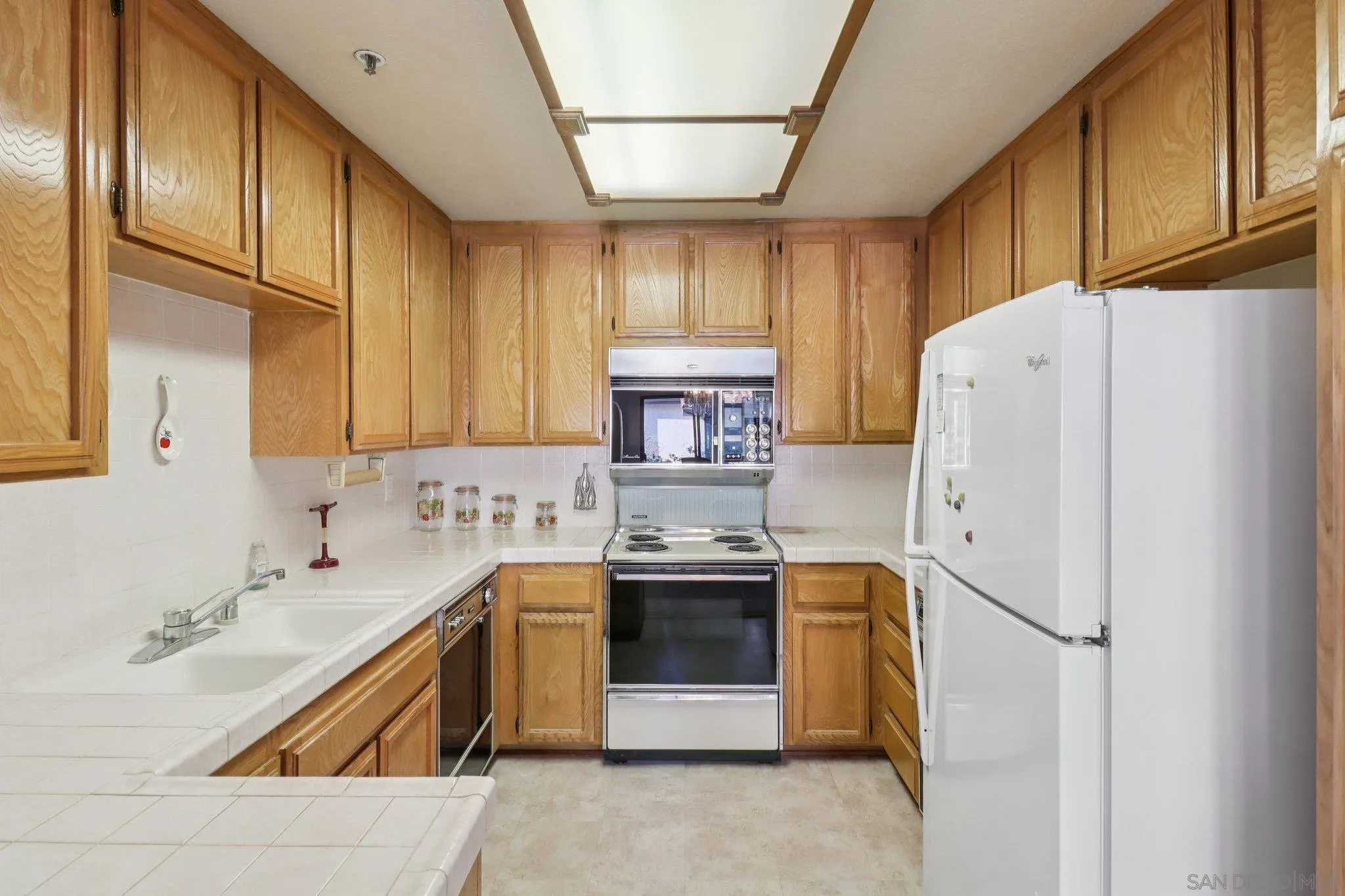 Photo #18: 260007231 Listing: Photo #18