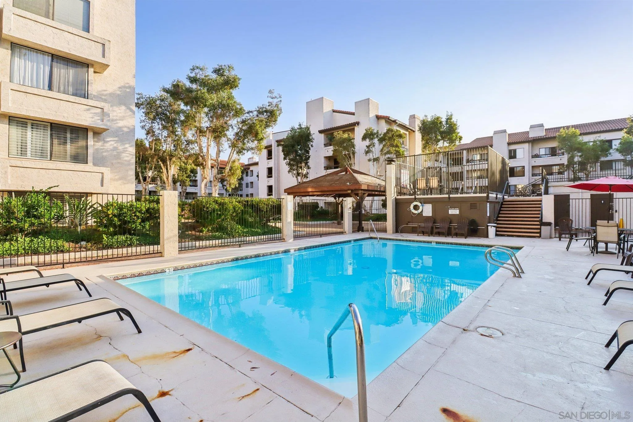 https://cdn.realtyfeed.com/cdn/127/260007231/b8a4e54a73794f04a84d20448c256c84.webp