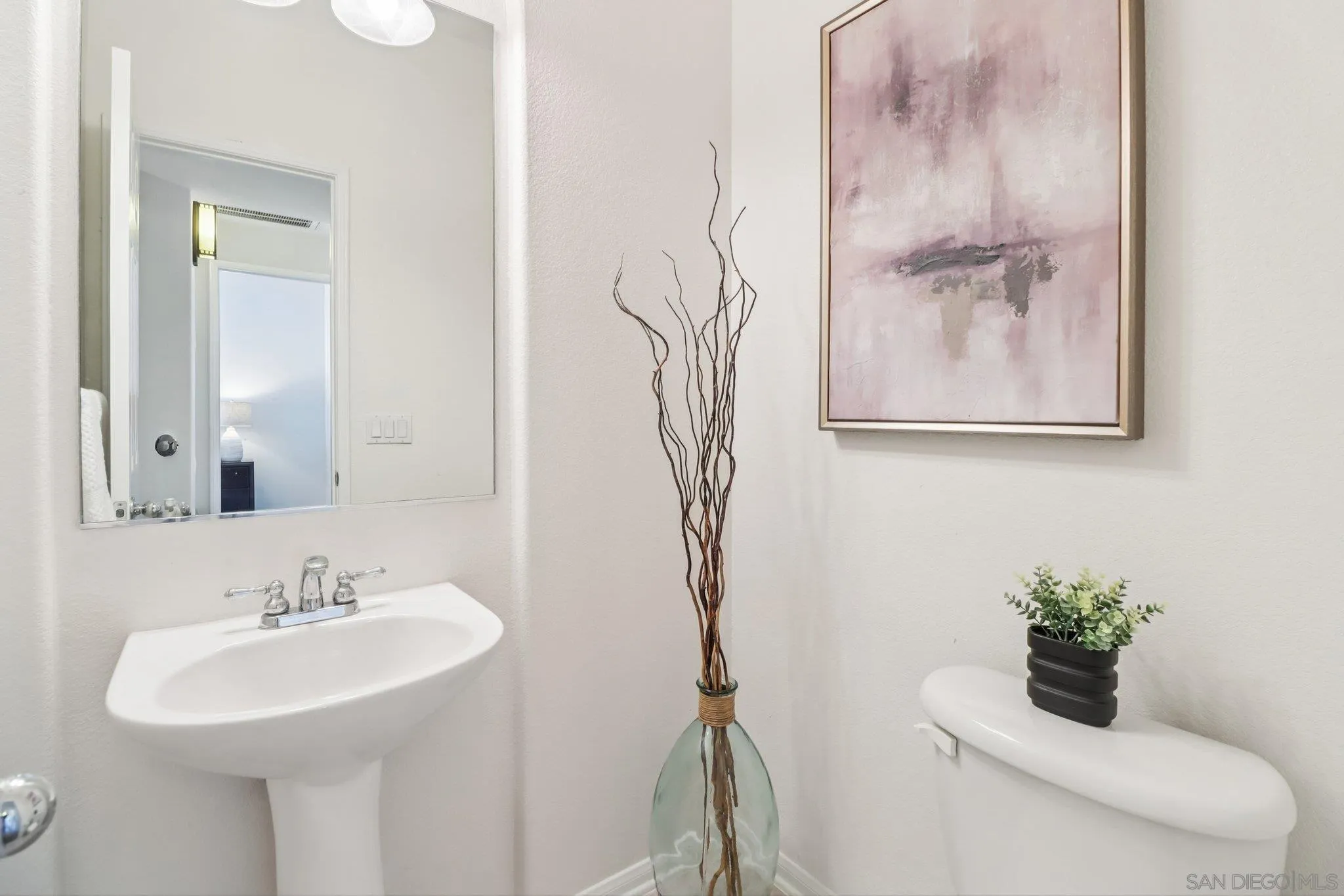 Photo #11: 260007234 Listing: Photo #11