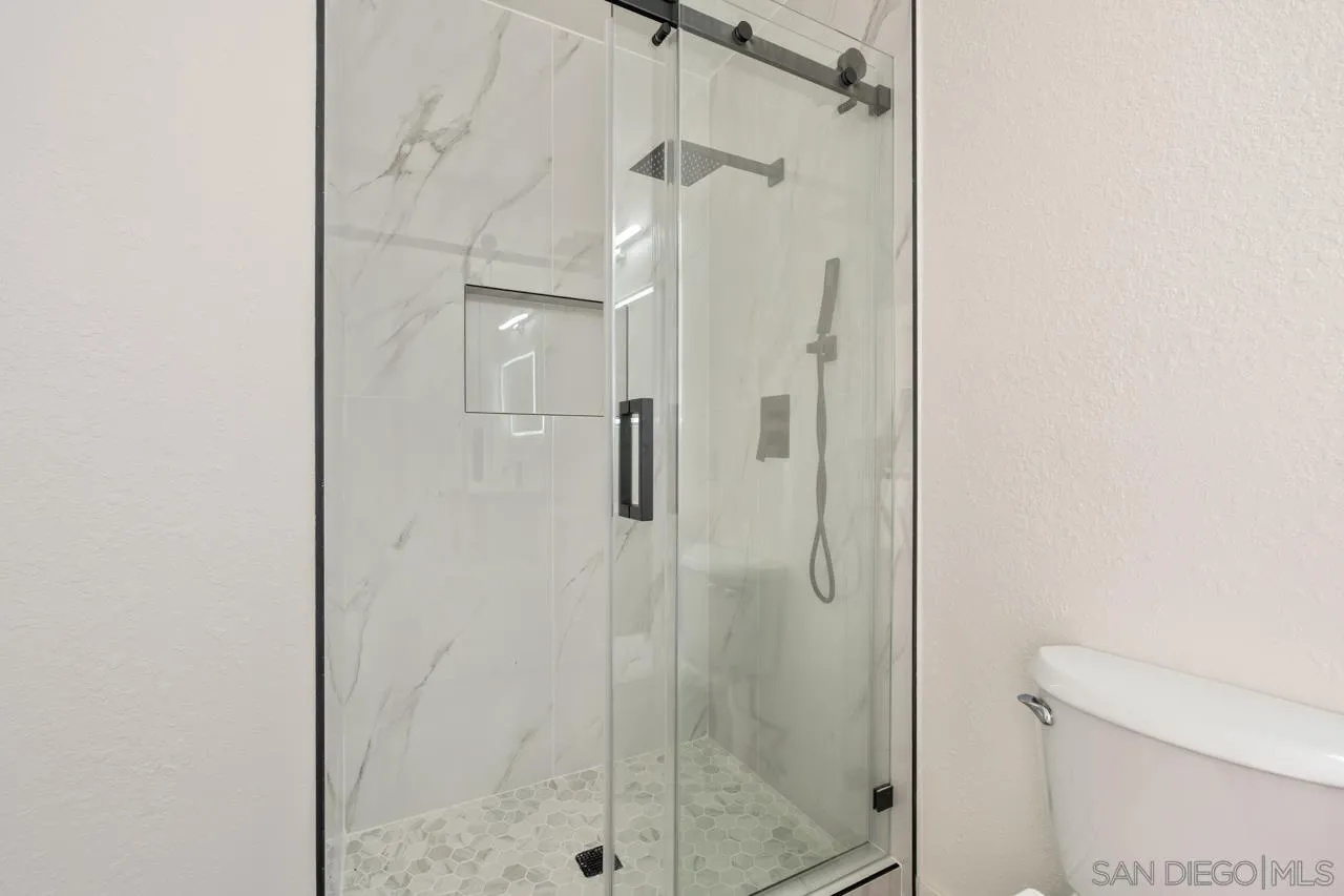 https://cdn.realtyfeed.com/cdn/127/260007243/80ae1d6515198b366441c64172caa1ce.webp
