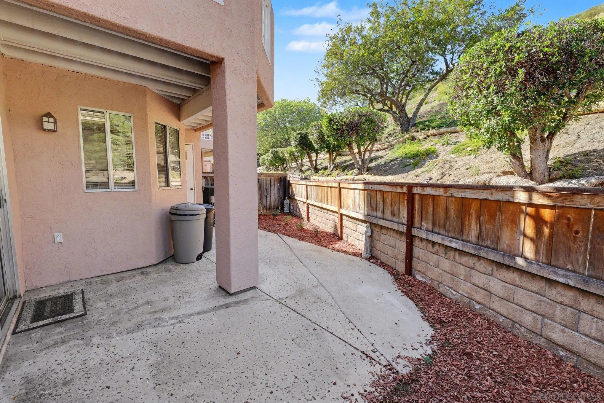https://cdn.realtyfeed.com/cdn/127/260007246/07f2f95fba31b41e64c967aca97acd50.webp