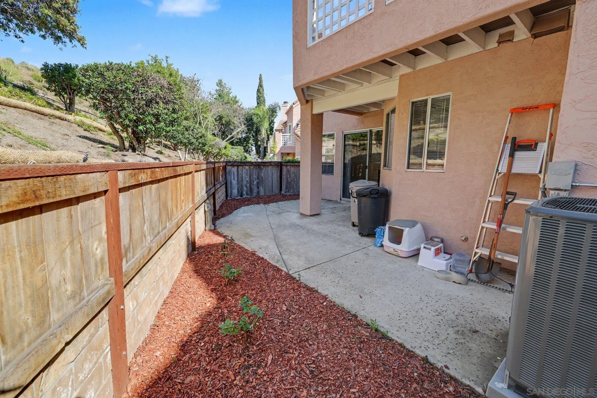 https://cdn.realtyfeed.com/cdn/127/260007246/2b4d28c117ae052f47dd2243515a3e80.webp
