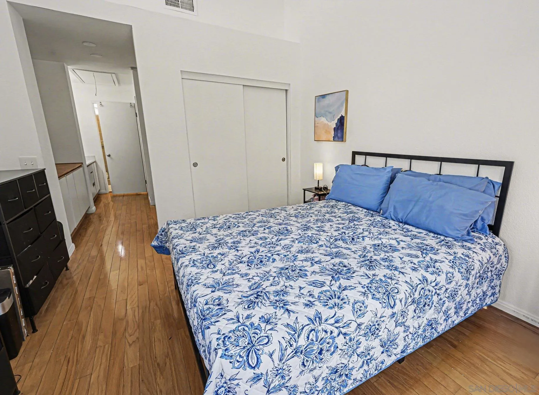 https://cdn.realtyfeed.com/cdn/127/260007246/e8dd5d56c68ef02255c84096836dc283.webp