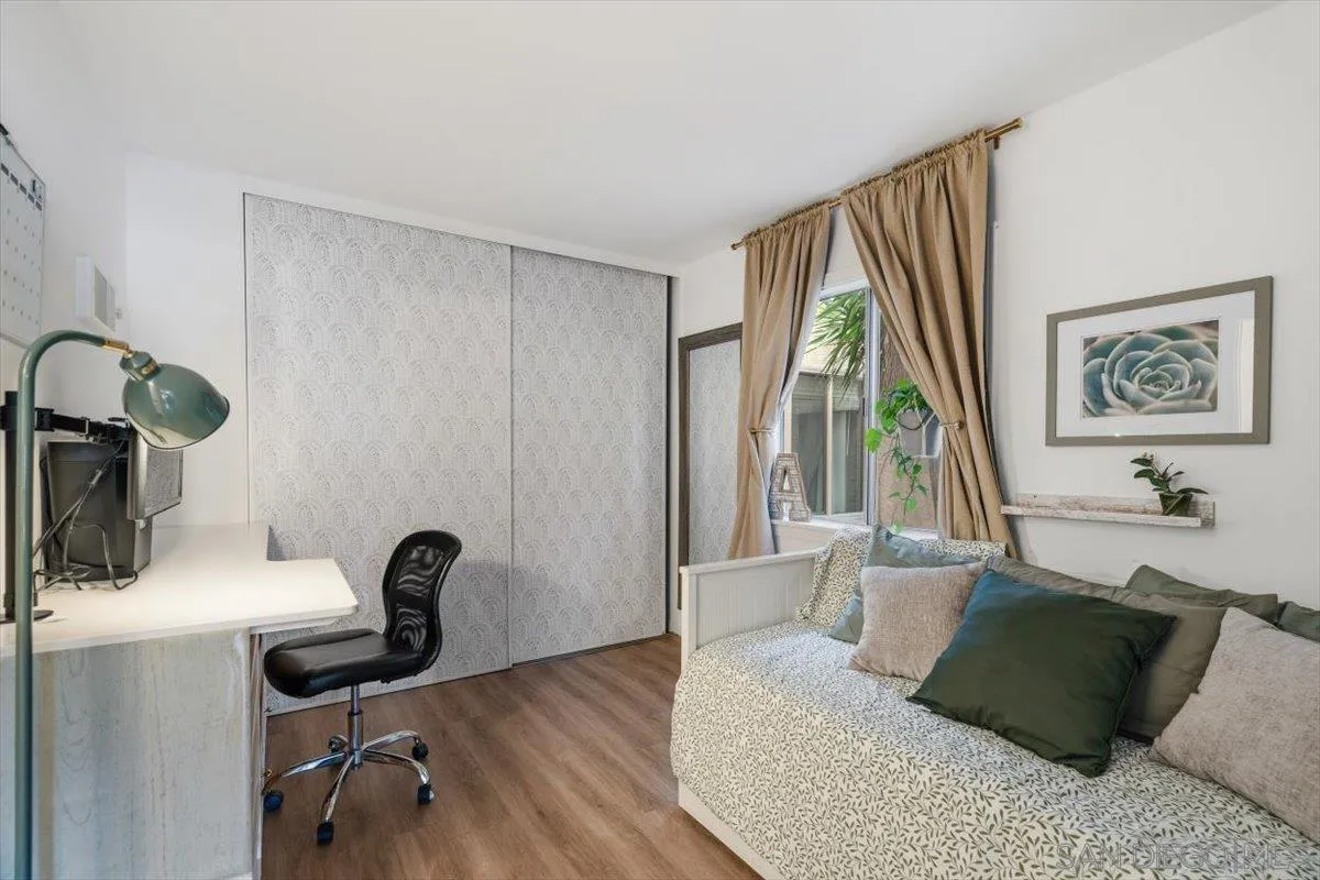 Photo #8: 260007250 Listing: Photo #8