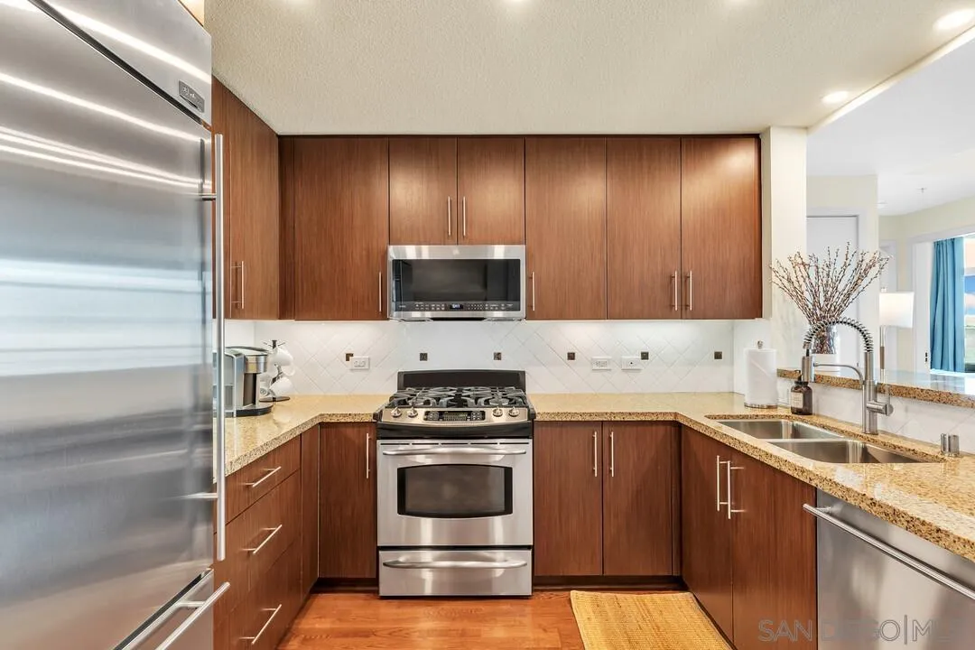 Photo #2: 260007254 Listing: Photo #2