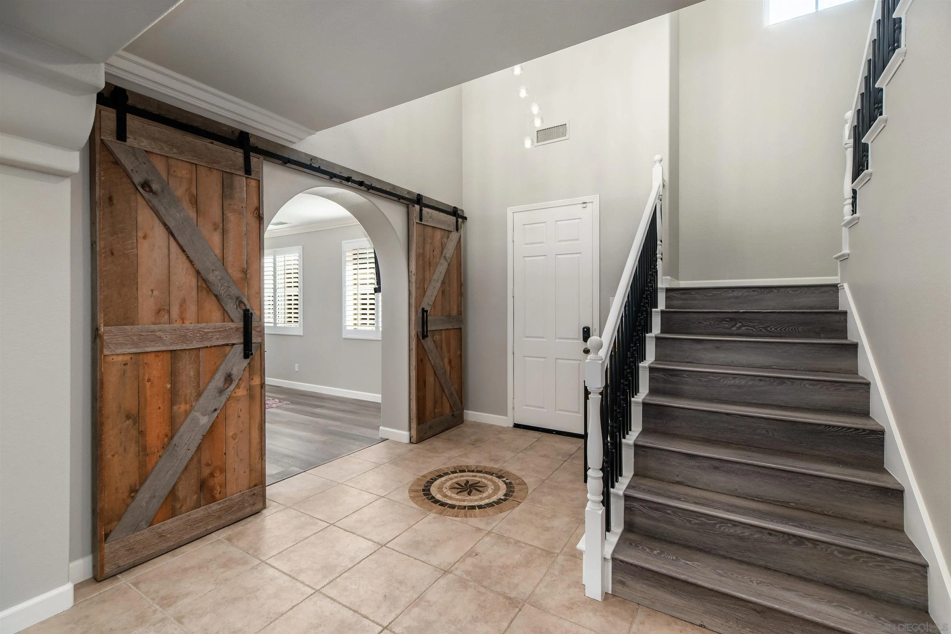 https://cdn.realtyfeed.com/cdn/127/260007259/0afc379462bd24fc08ae58fe4a9b6e61.webp