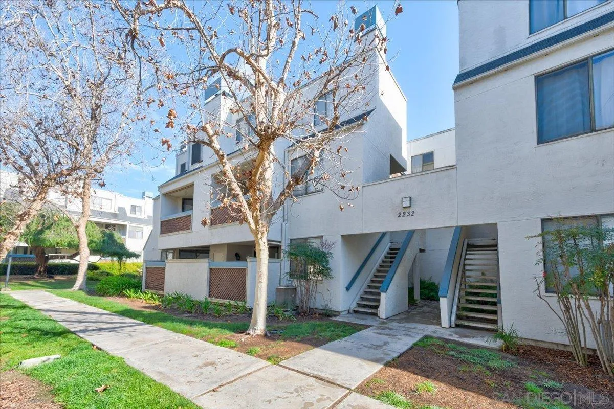 Photo #3: 260007260 Listing: Photo #3