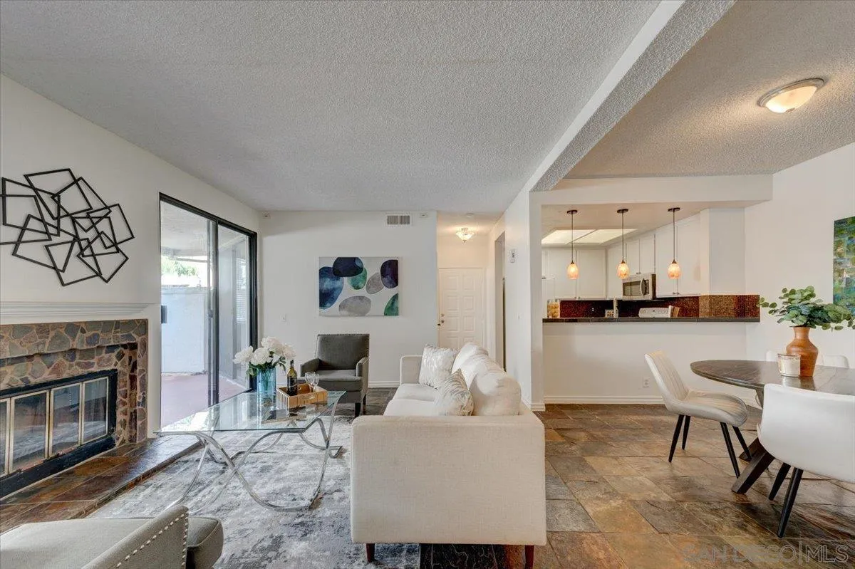 Photo #12: 260007260 Listing: Photo #12