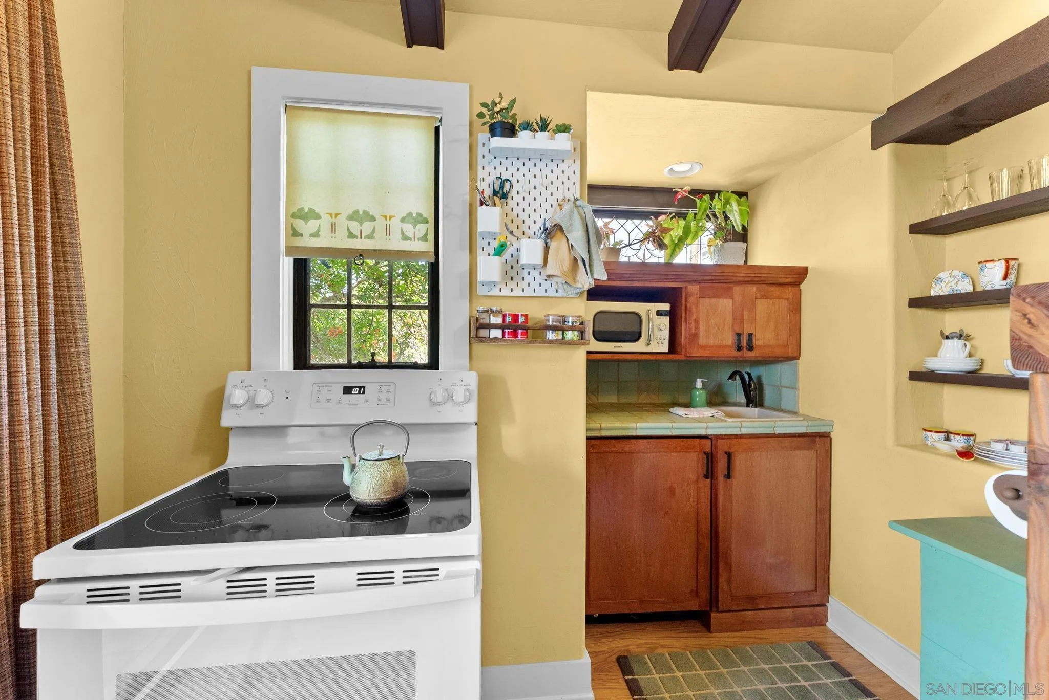 https://cdn.realtyfeed.com/cdn/127/260007262/0abe93b02f5990d354957f9c170fc661.webp