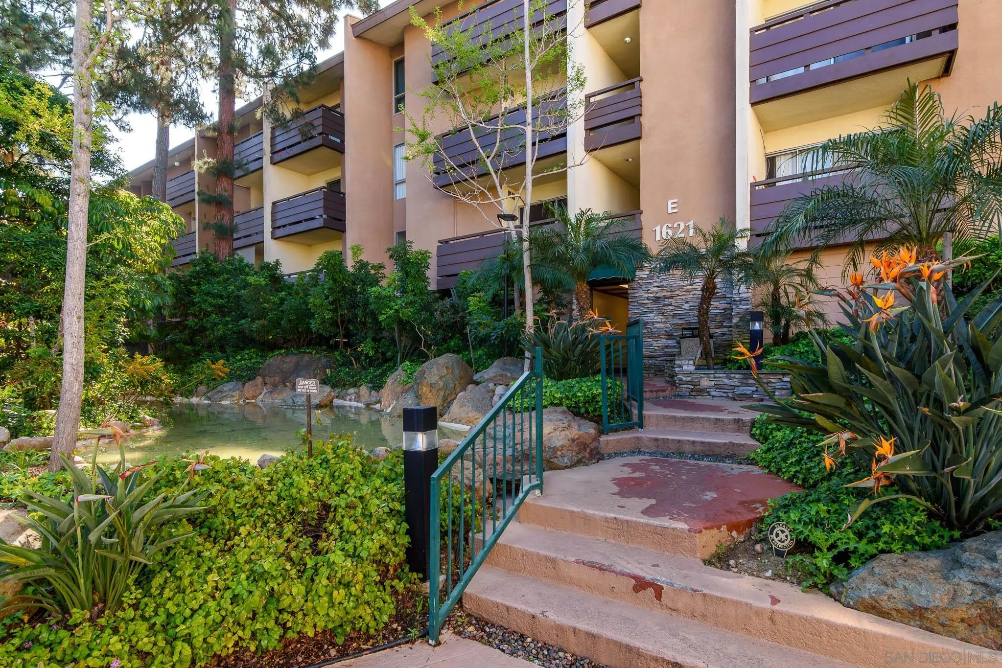 https://cdn.realtyfeed.com/cdn/127/260007264/04500dee2108b3617614cec70b759a32.webp