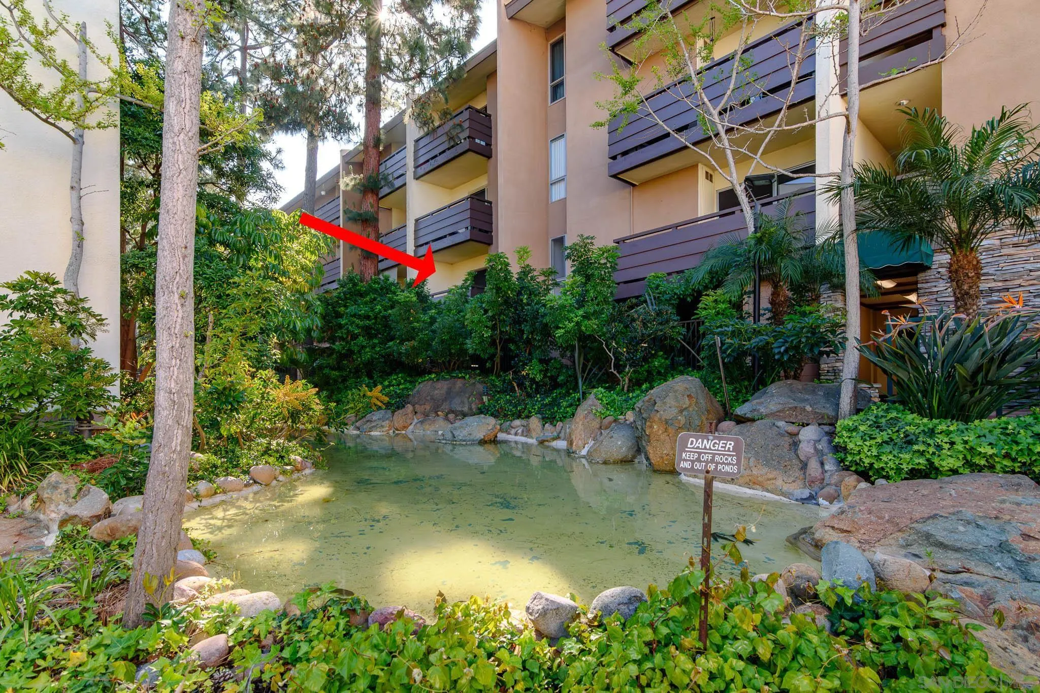 https://cdn.realtyfeed.com/cdn/127/260007264/3194874db1f1326f598b1f1fc21866bb.webp