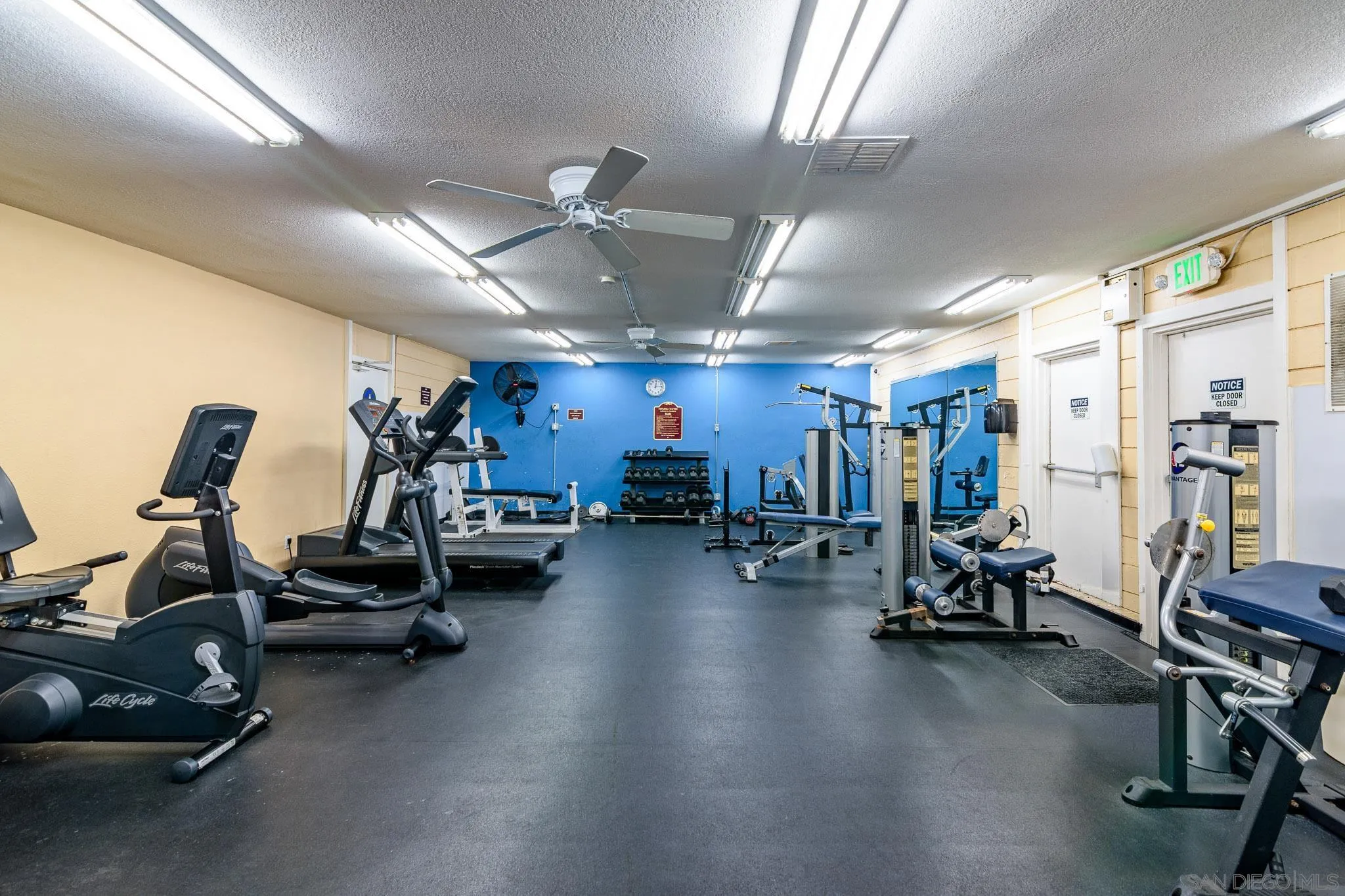 https://cdn.realtyfeed.com/cdn/127/260007264/f9c1a22cec56722257dbc17cb86e8004.webp