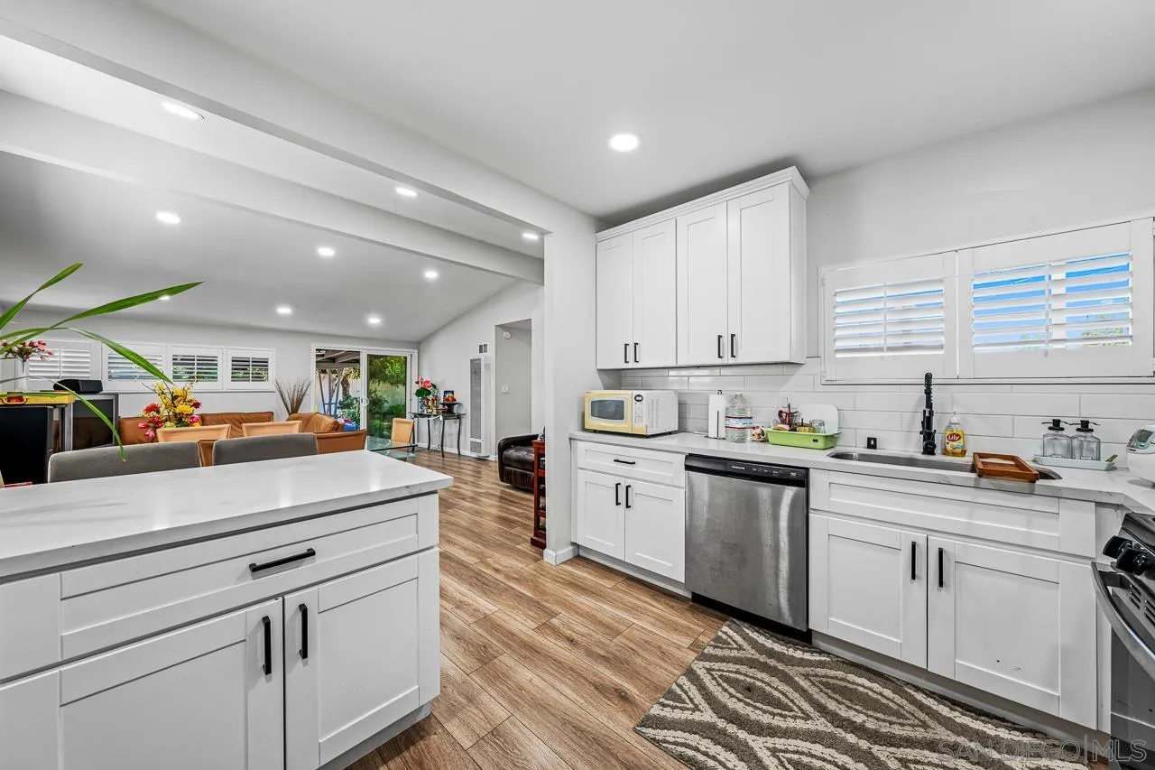 https://cdn.realtyfeed.com/cdn/127/260007274/9a2c0cd6263ee4582b3c31a9137b162d.webp