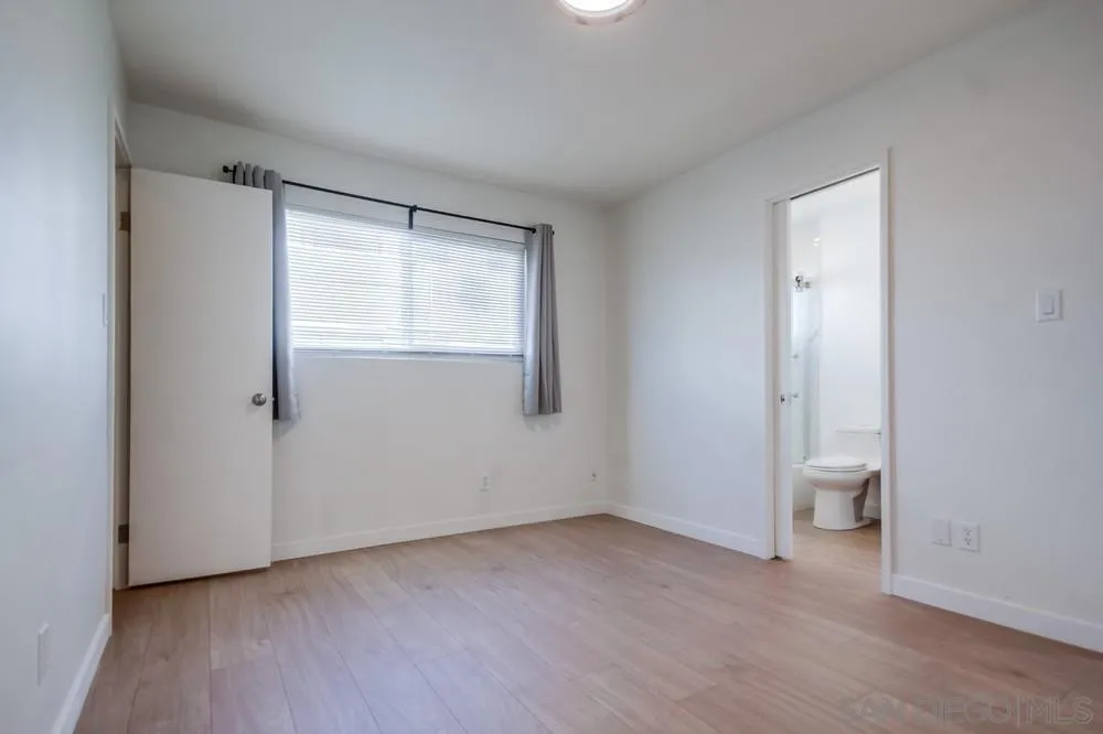 Photo #33: 260007281 Listing: Photo #33