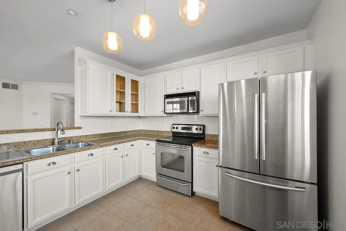 Photo #7: 260007284 Listing: Photo #7