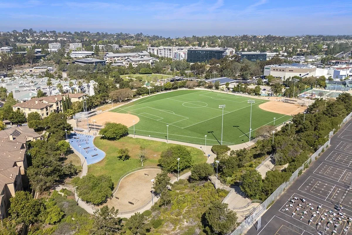 Photo #34: 260007284 Listing: Photo #34