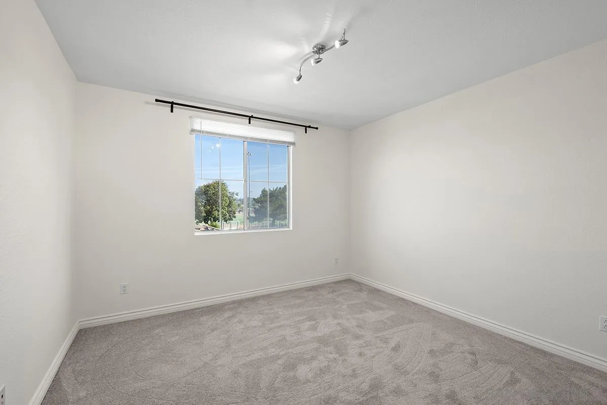 Photo #17: 260007284 Listing: Photo #17