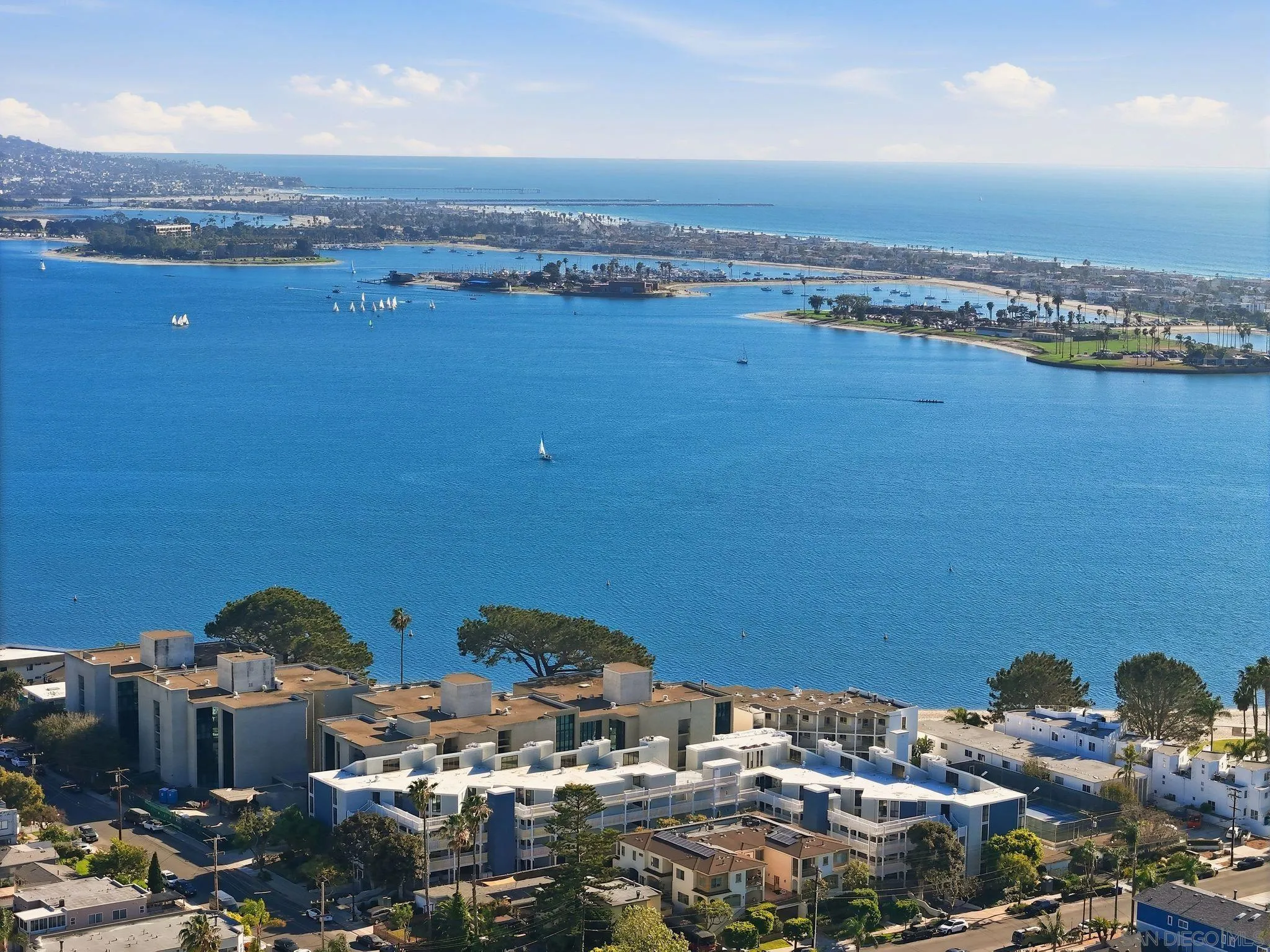https://cdn.realtyfeed.com/cdn/127/260007286/3c0d5eac72aa79d832994e457d8b2958.webp