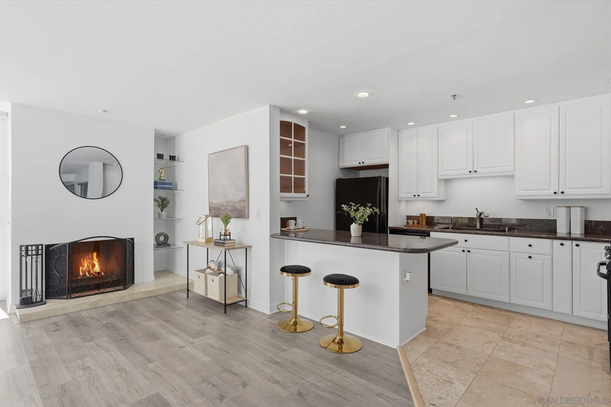 https://cdn.realtyfeed.com/cdn/127/260007286/e9d5fc7820166ea1f54fe2f216459f7e.webp