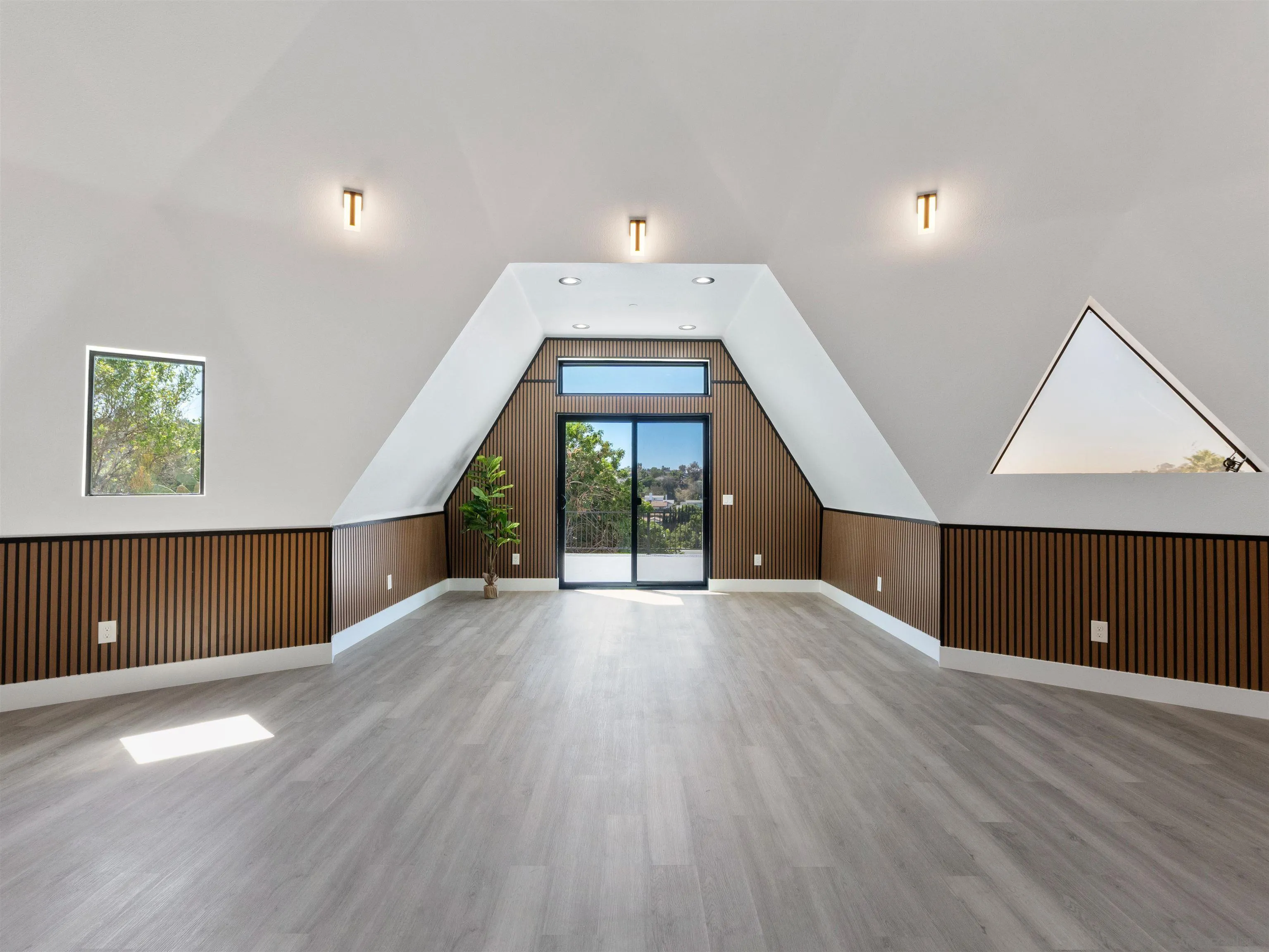 https://cdn.realtyfeed.com/cdn/127/260007289/0cbbf4618abe318e903e3f17d157a339.webp