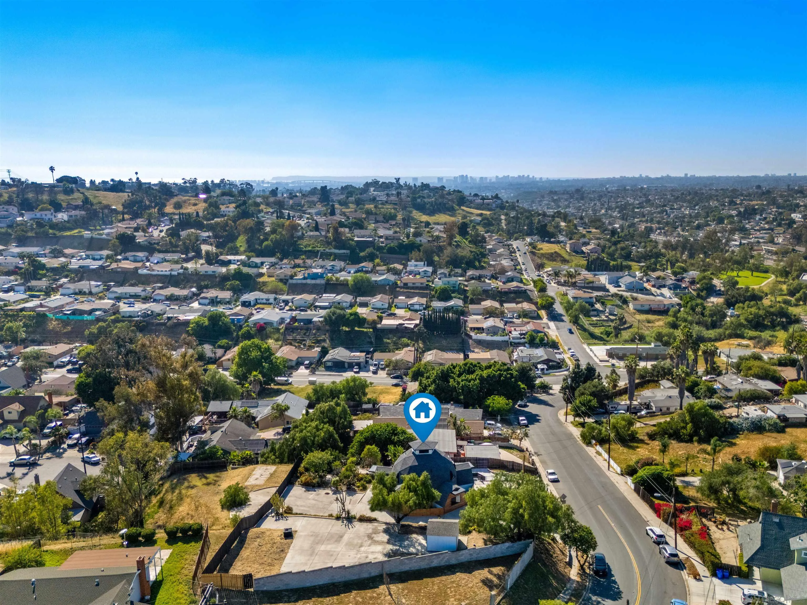 https://cdn.realtyfeed.com/cdn/127/260007289/a689fe8050af3a84aa74b74c2a8990ce.webp