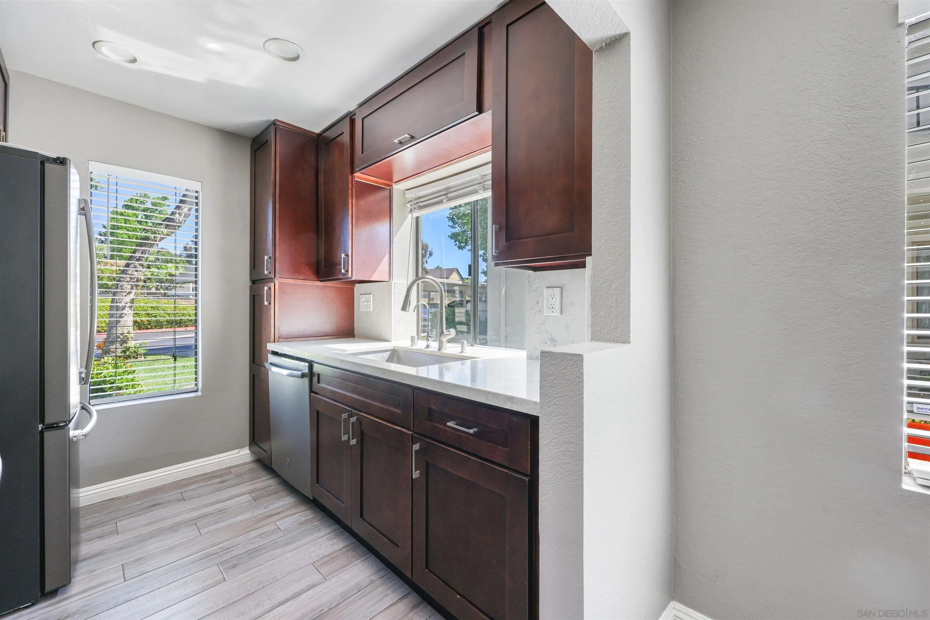 Photo #4: 260007292 Listing: Photo #4