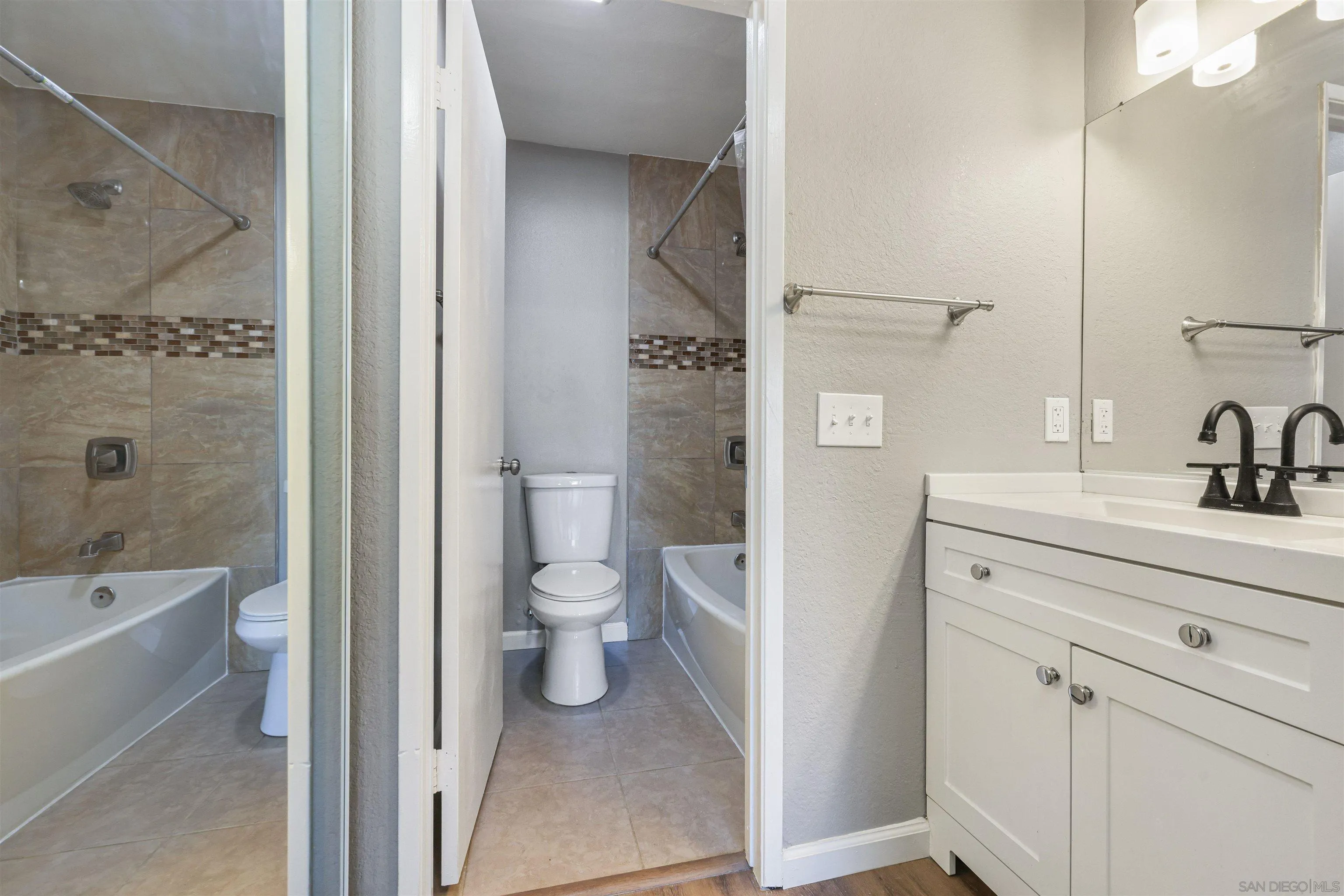Photo #10: 260007292 Listing: Photo #10