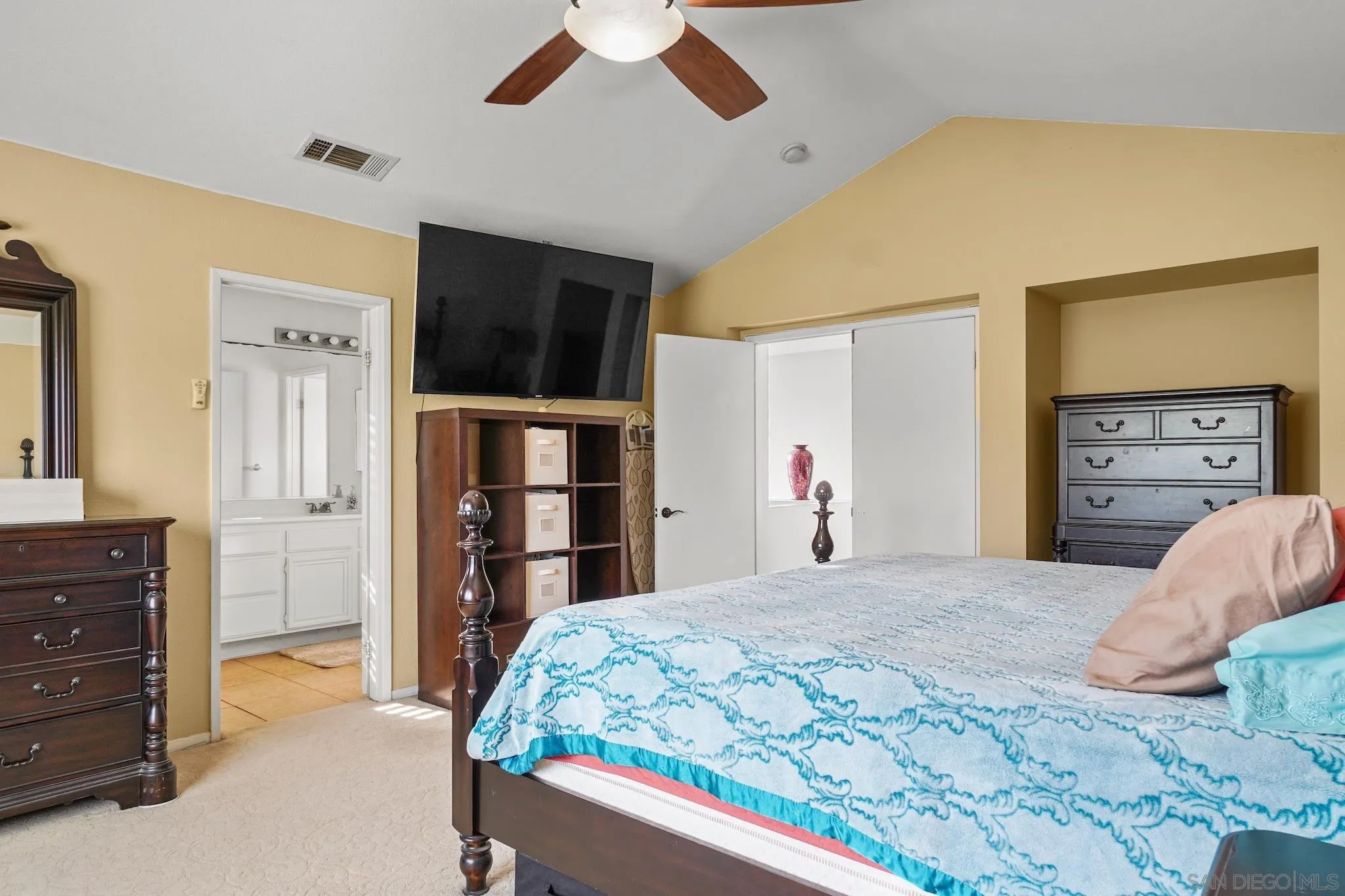 https://cdn.realtyfeed.com/cdn/127/260007293/d509c82a1668f510aed63b807bedbd3e.webp