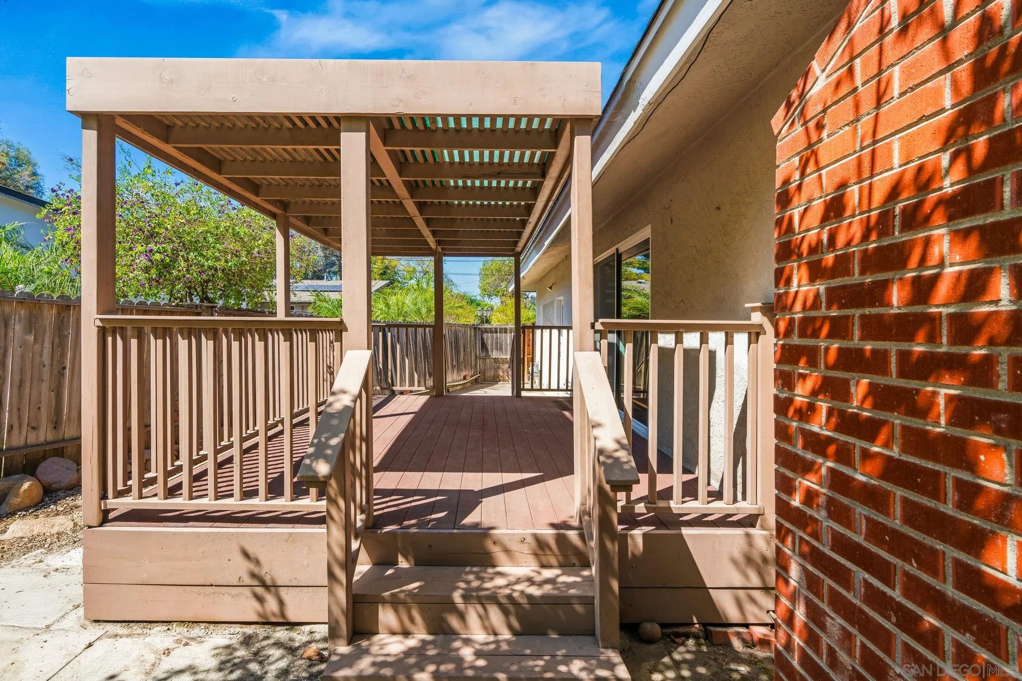 https://cdn.realtyfeed.com/cdn/127/260007296/31f0b97320fb2c934122abca3ae4a8f2.webp