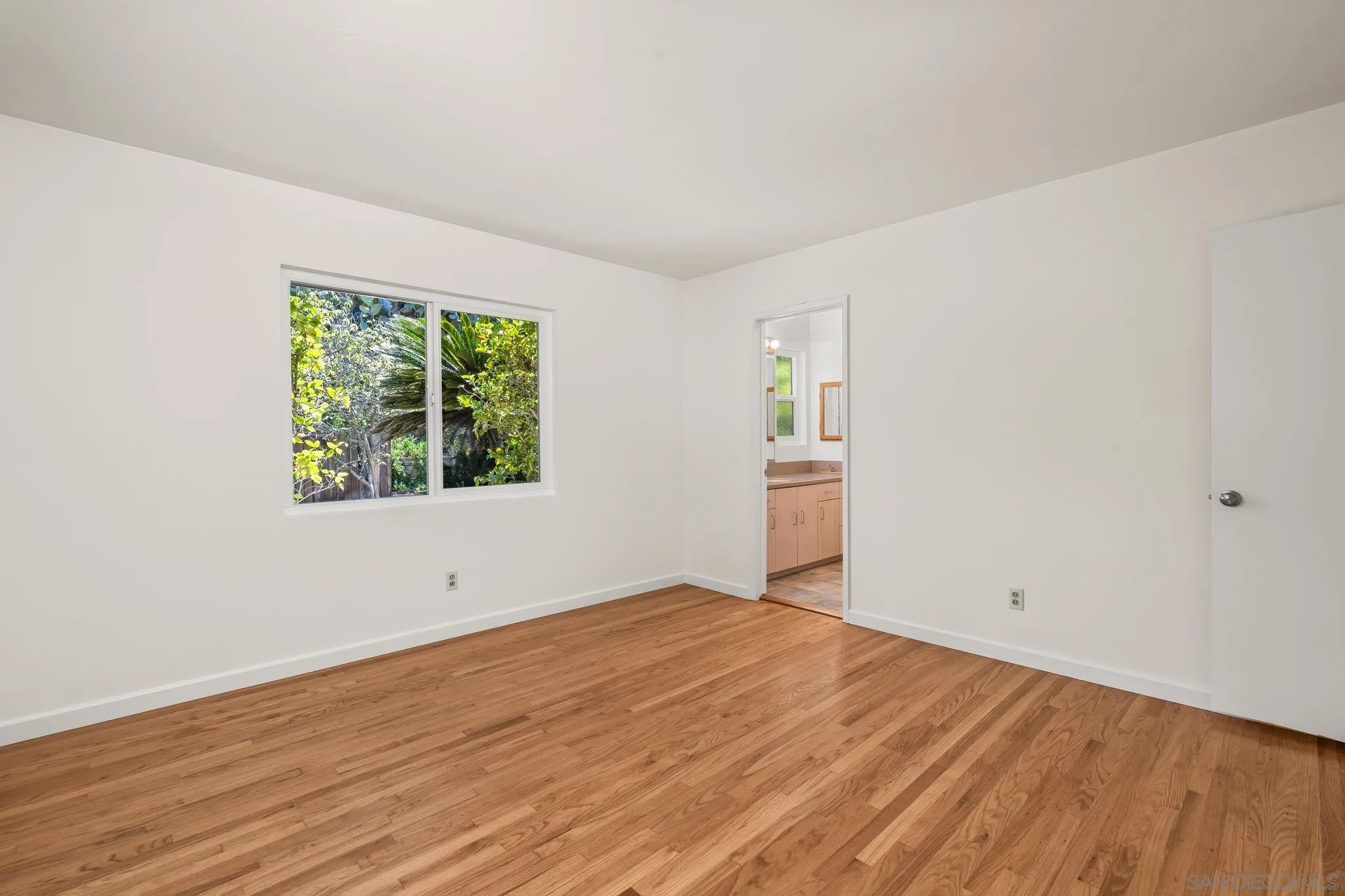 https://cdn.realtyfeed.com/cdn/127/260007296/8ca9b551fa6532ee37d001489147367c.webp