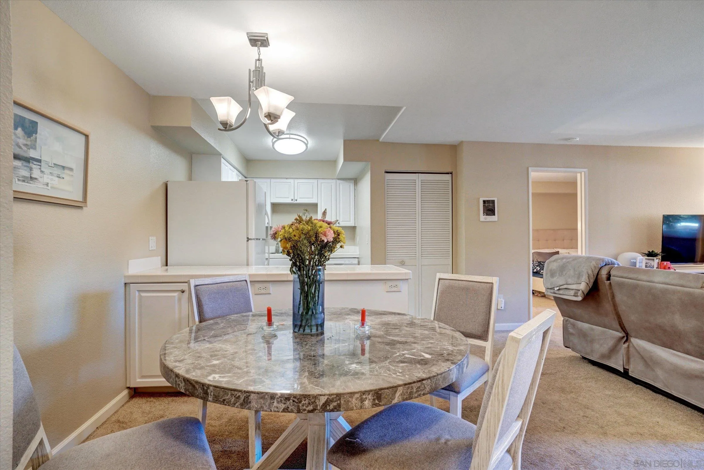 Photo #7: 260007297 Listing: Photo #7