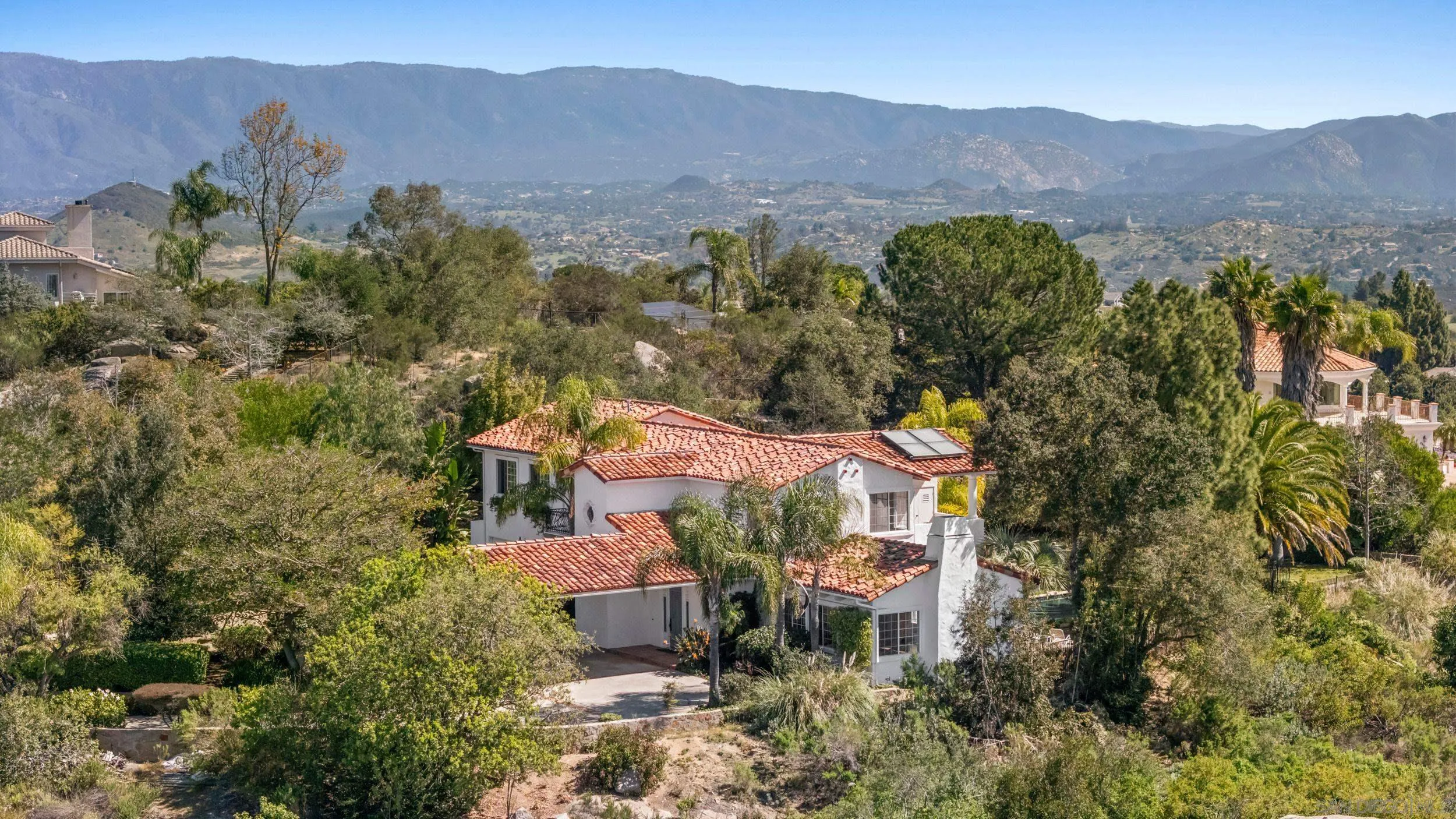 https://cdn.realtyfeed.com/cdn/127/260007299/2826317a15577384d584e09ddcc318cb.webp