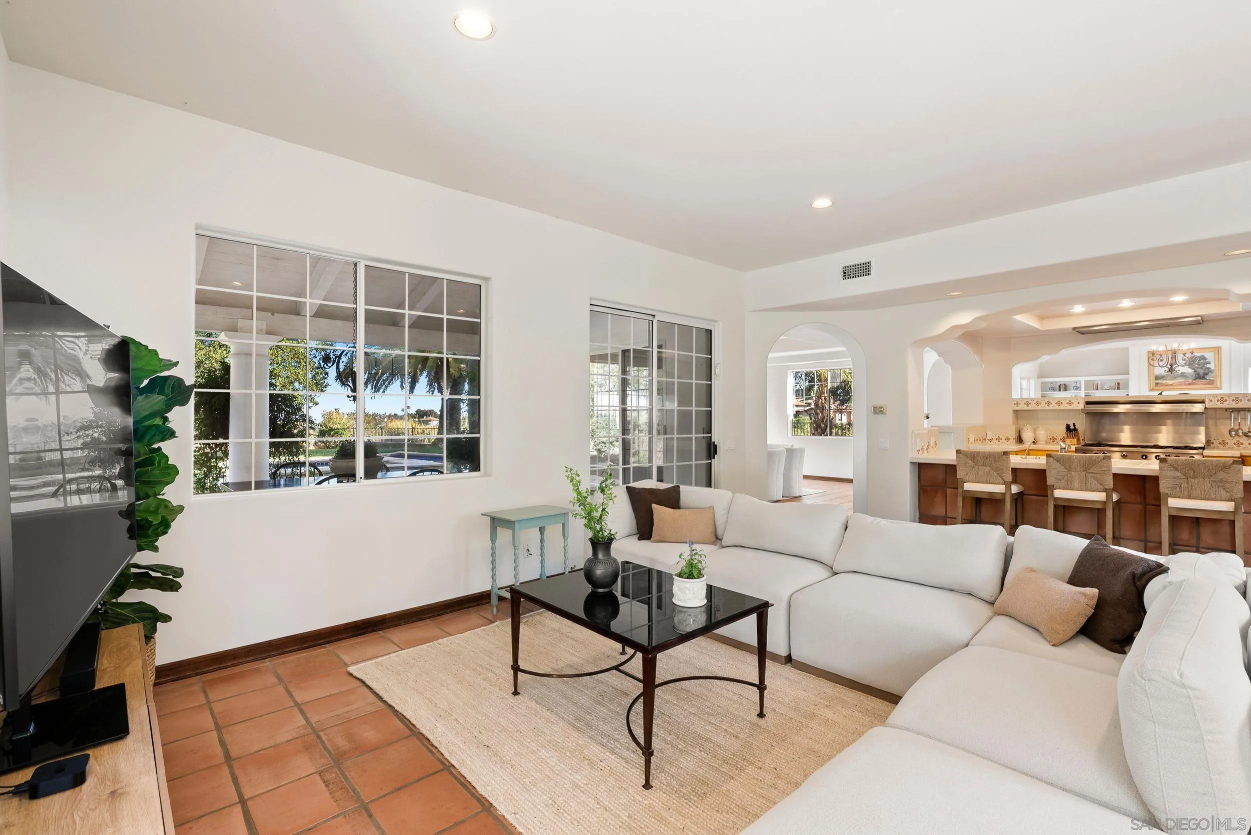 https://cdn.realtyfeed.com/cdn/127/260007299/525e01f30254d71d0b81ed7179294fe7.webp
