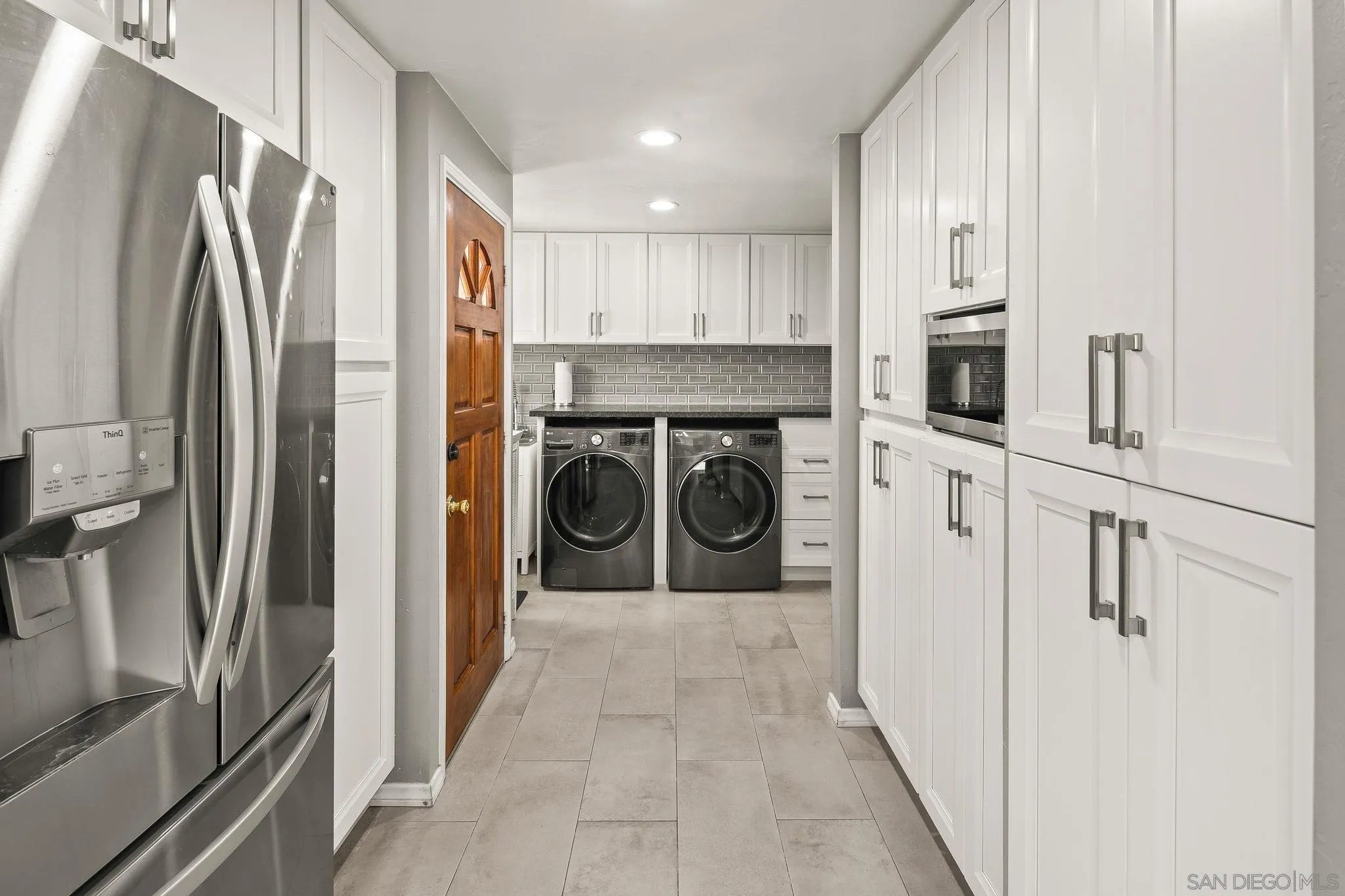 https://cdn.realtyfeed.com/cdn/127/2600073/19c44a6572146f7471a71757782148ca.webp