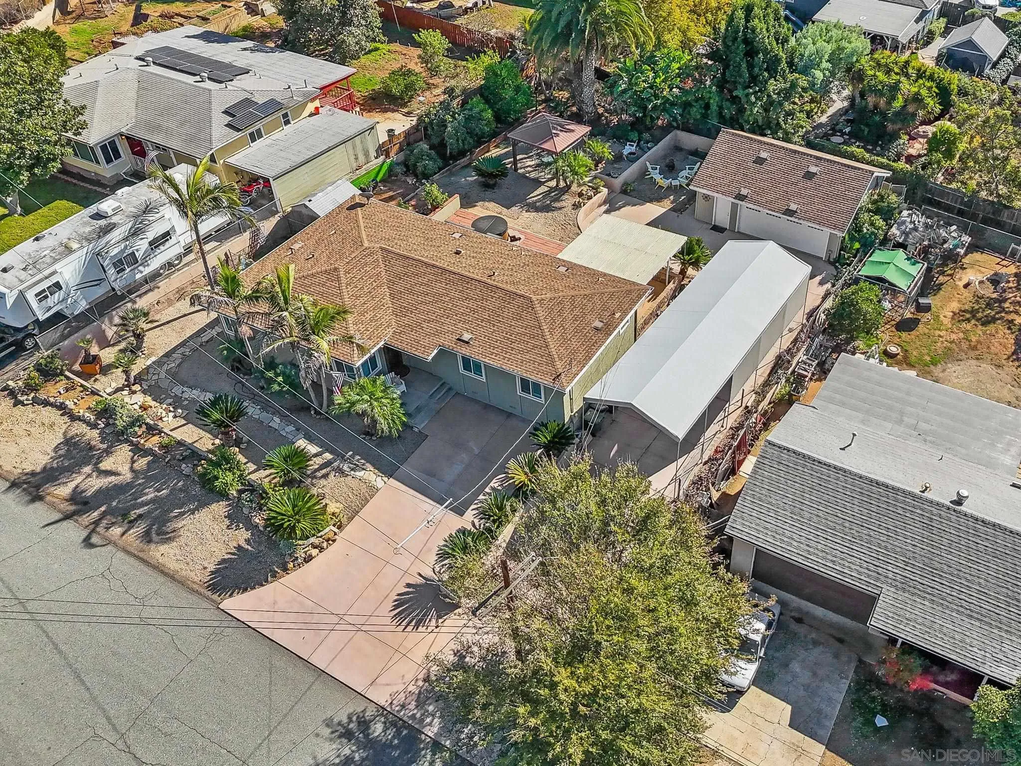 https://cdn.realtyfeed.com/cdn/127/2600073/24c1169a1082b387a7d77e74f8e9ae0b.webp