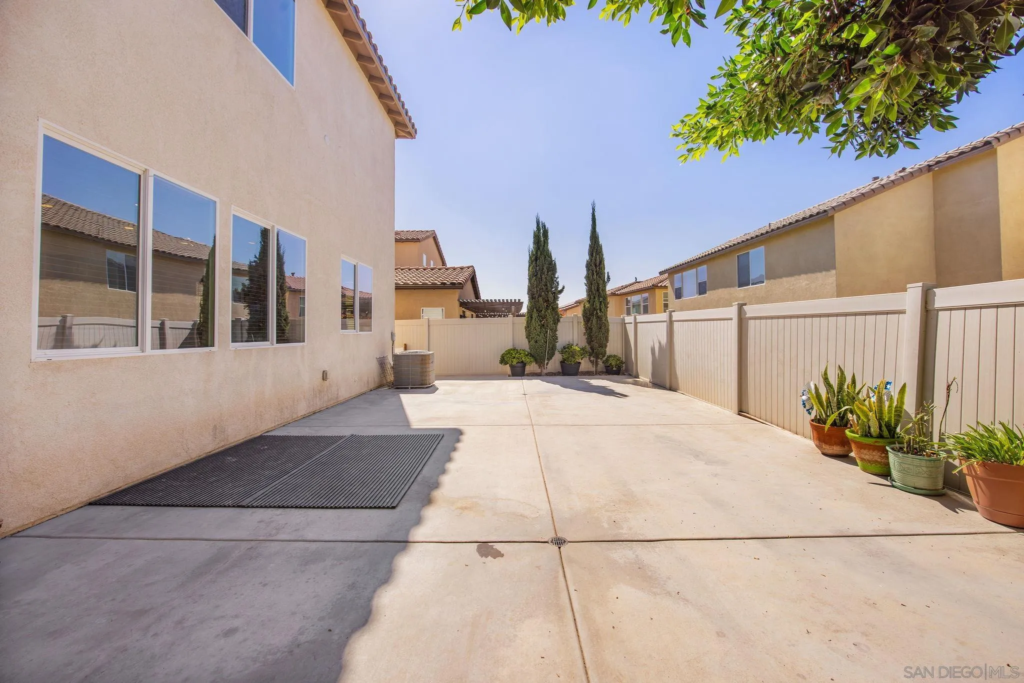 https://cdn.realtyfeed.com/cdn/127/260007301/0c5537254f05972d5d9c5f73b1b9fb98.webp